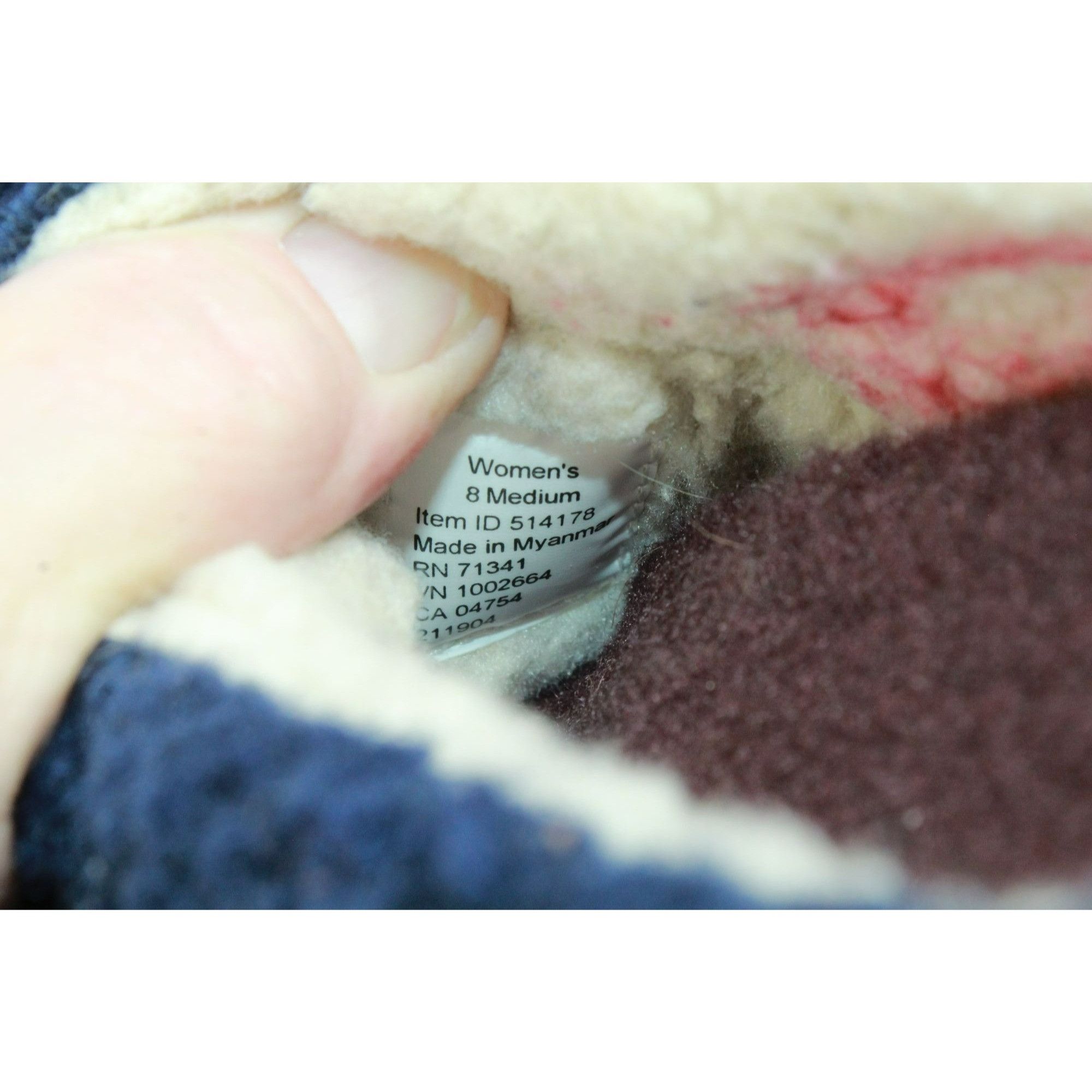 L.L. Bean LL Bean Fleece Lined Water Resistant Cozy Slipper Scuffs Size US 8 / IT 38 - 8 Thumbnail