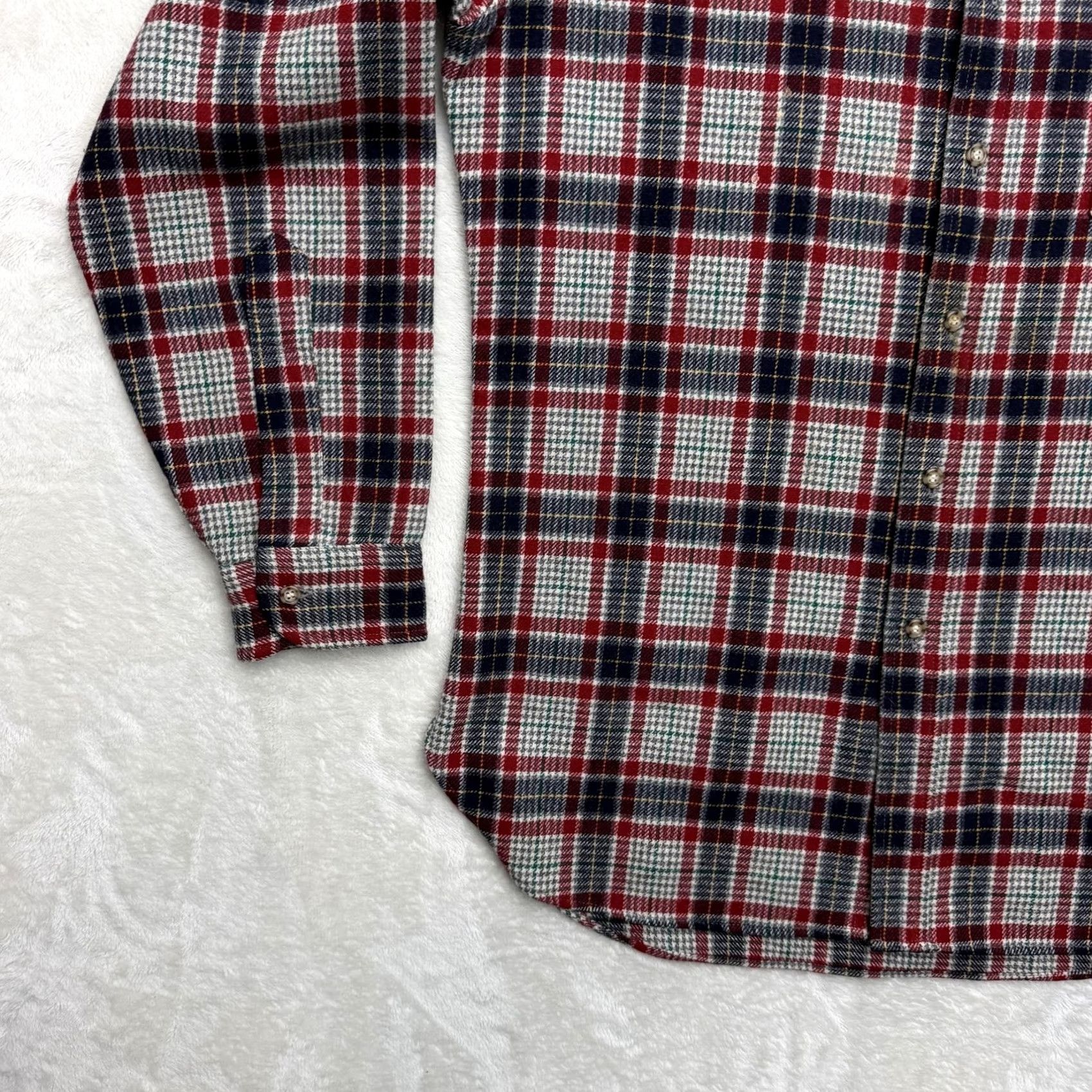 Pendleton VINTAGE Pendleton Flannel Shirt Mens L Button-Up Red Plaid Wool Made In USA Size US L / EU 52-54 / 3 - 7 Thumbnail