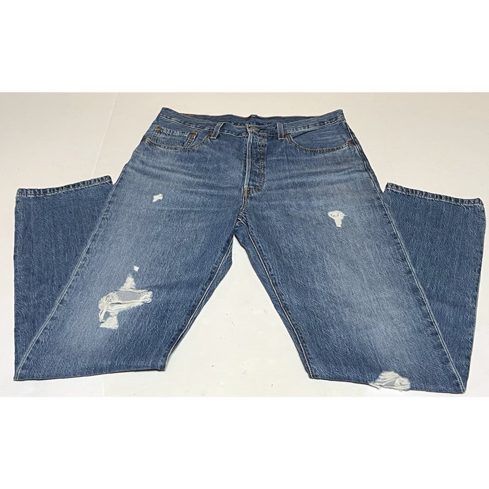 Vintage Levis 501 Jeans Womens 33x32 Button Fly Straight Distressed Denim Size 24" / US 00 / IT 34 - 2 Thumbnail