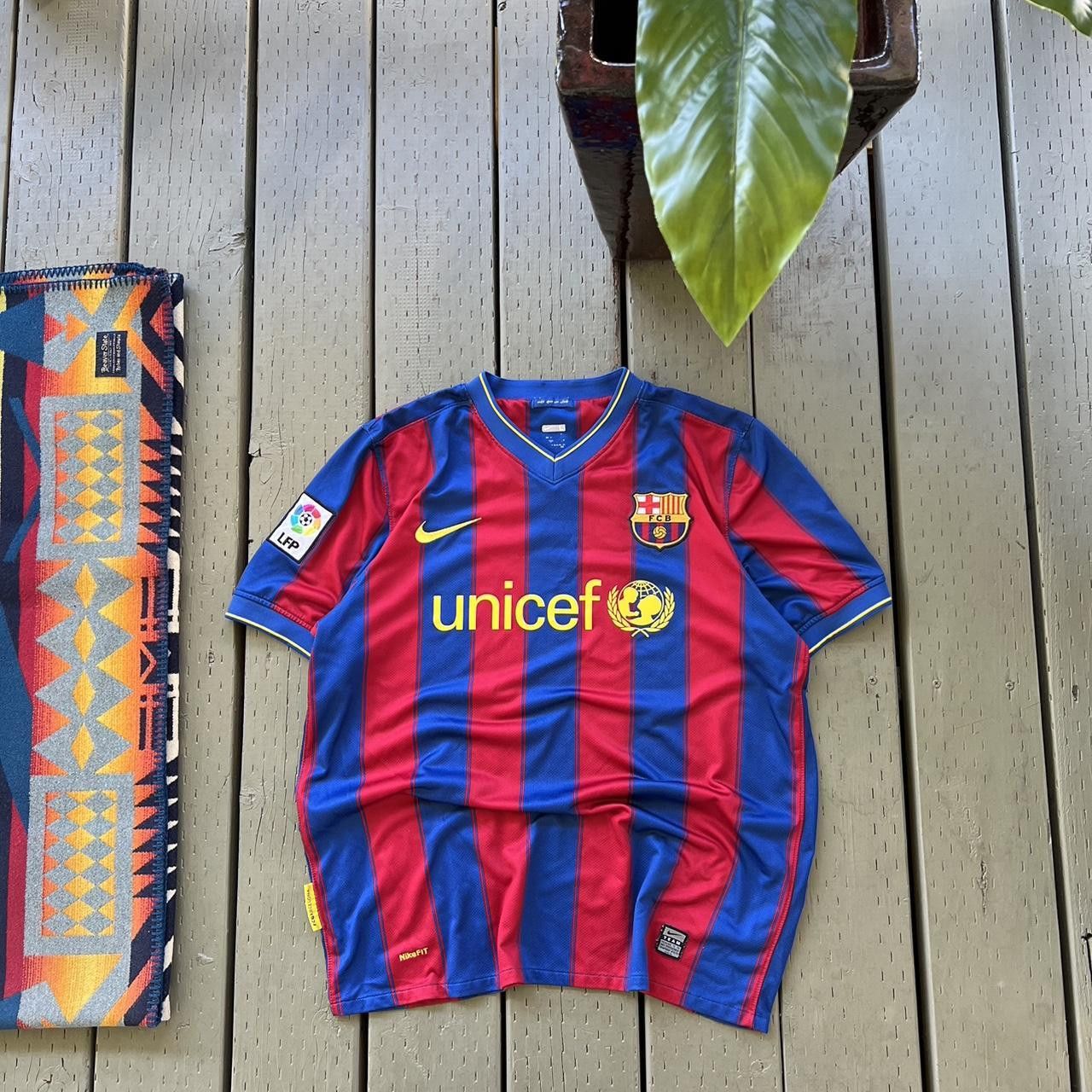 Nike Barcelona Jersey Size US L / EU 52-54 / 3 - 4 Thumbnail