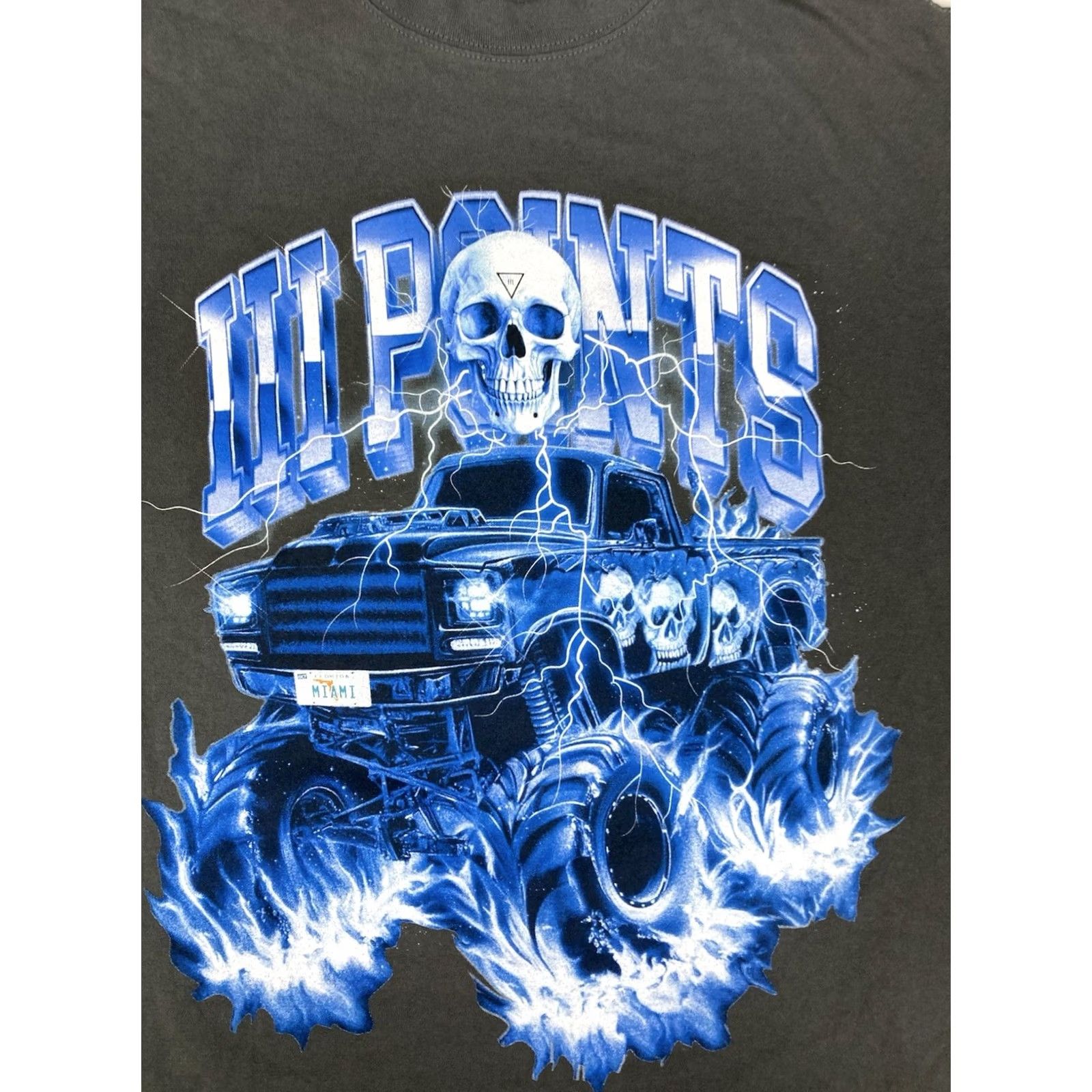 Vintage III Points Festival Skull Graphic T-shirt Men Large Long Sleeve Crew Neck Black Cotton Size US L / EU 52-54 / 3 - 2 Thumbnail