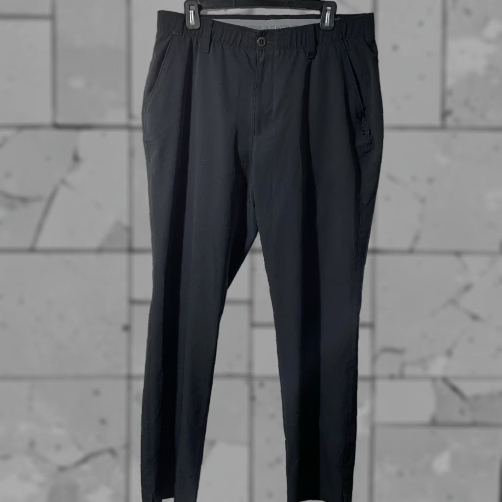 Under Armour Under Armour Black Loose Athletic Chino Pants Mens Size 36 Inseam 32 Size US 36 / EU 52 - 1 Thumbnail