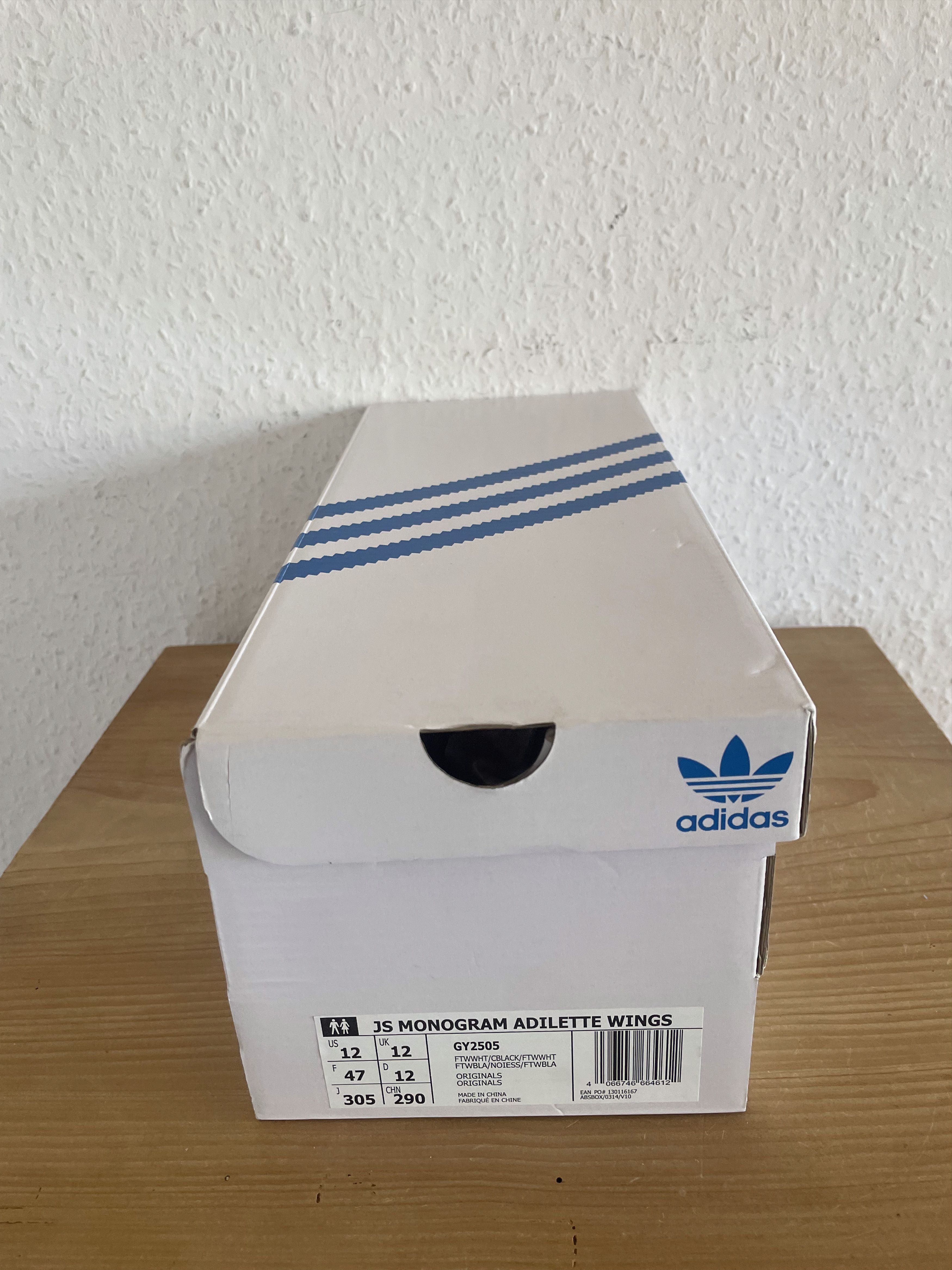 Adidas × Jeremy Scott Wings Adilette Slides Size US 12 / EU 45 - 9 Thumbnail
