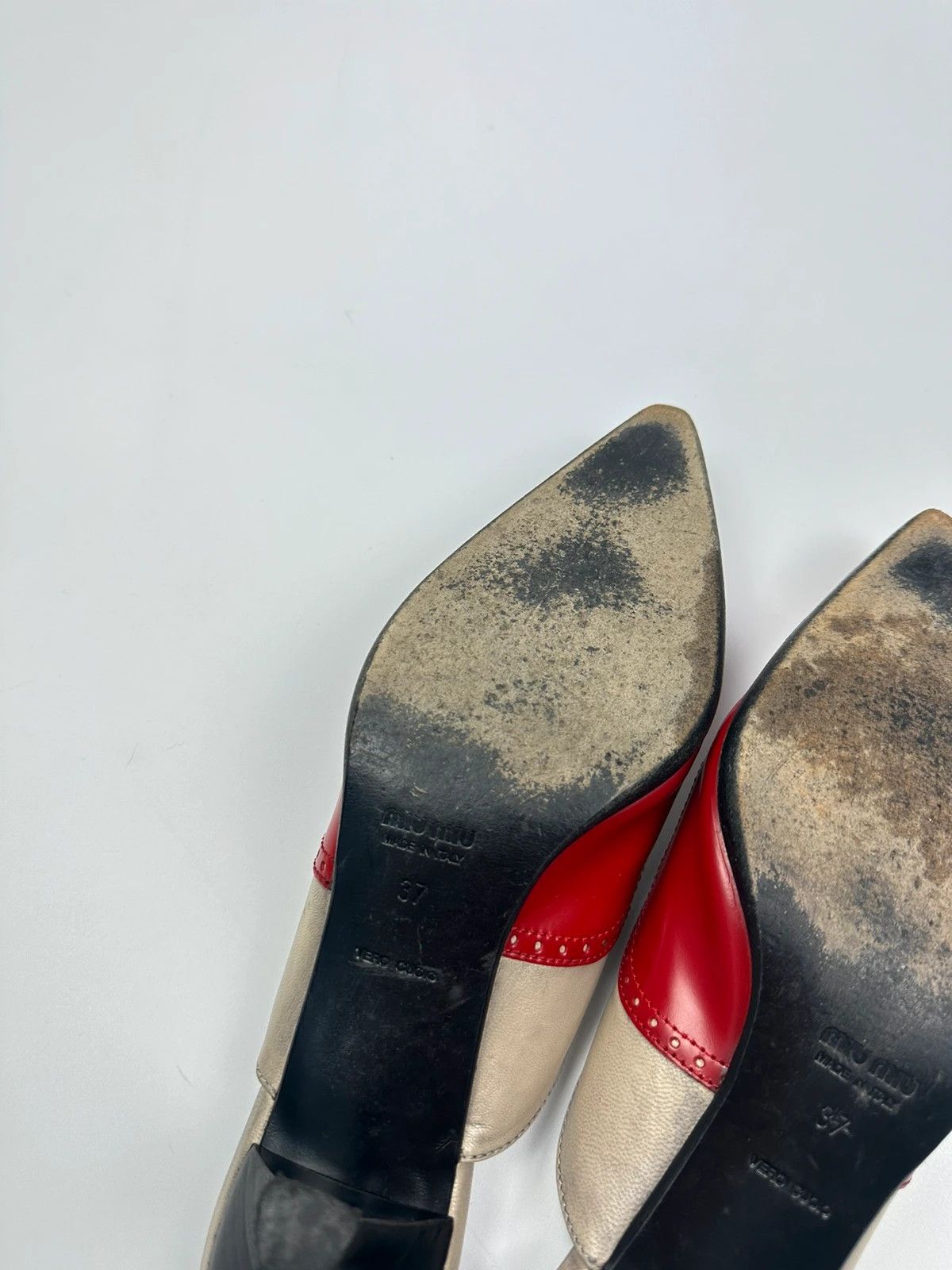 Miu Miu Miu Miu 90’s Red Leather Mules Pumps Kitten Heels Size US 6 / IT 36 - 13 Thumbnail