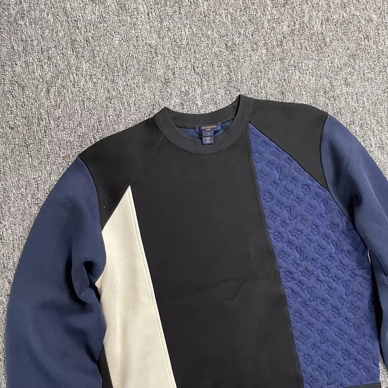 Louis Vuitton Louis Vuitton long sleeves 2503-Nextarrow Size US S / EU 44-46 / 1 - 9 Thumbnail
