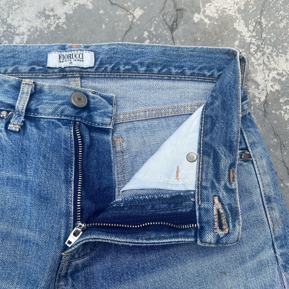 Fiorucci FIORUCCI Distressed Selvedge Jeans Size 27" / US 4 / IT 40 - 7 Thumbnail