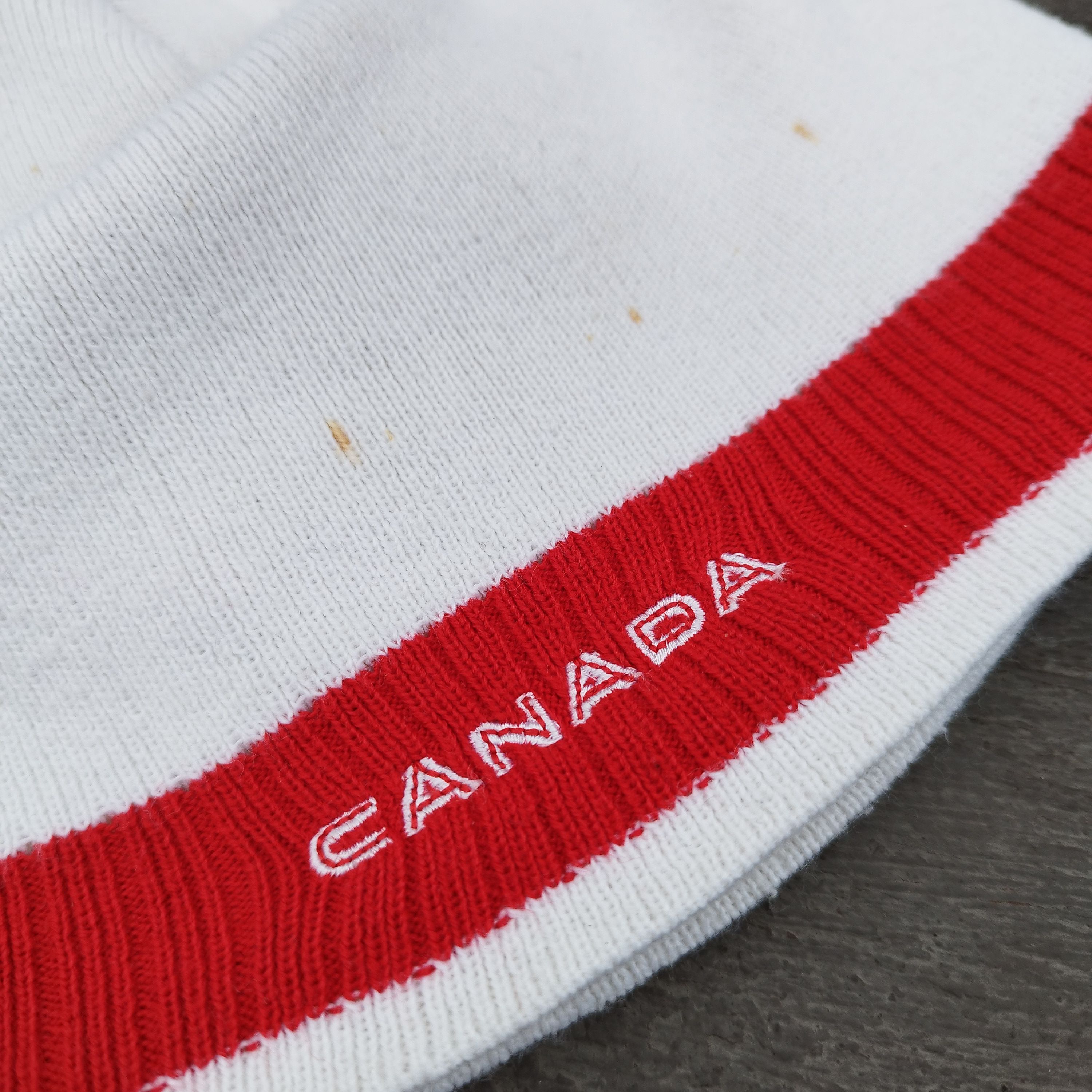 Nike VINTAGE Nike Hockey Canada Beanie | Y2K 00s Retro Winter Hat Size ONE SIZE - 5 Thumbnail