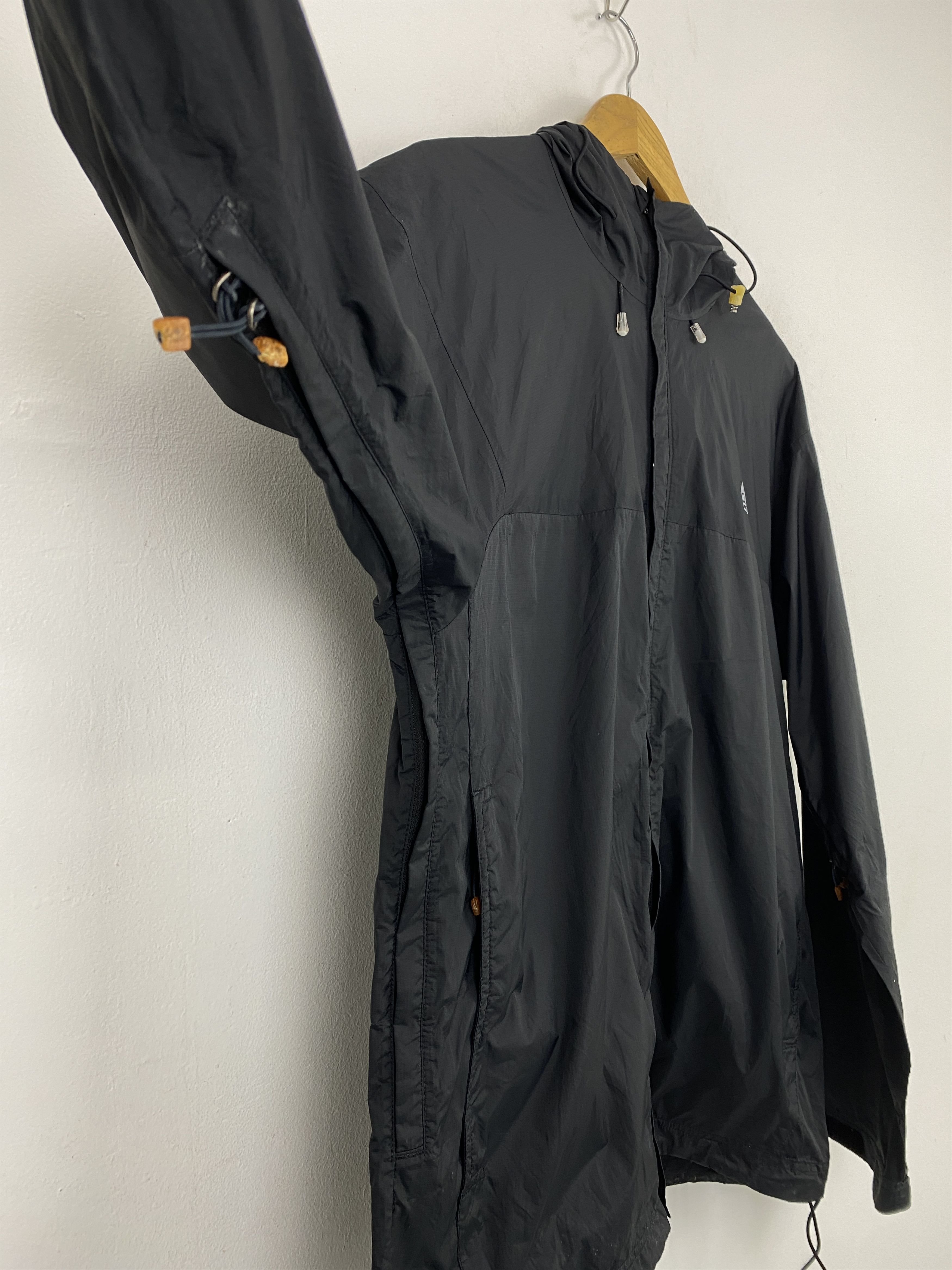 Nike ACG Vintage Nike ACG Zipper Ups Windbreaker Hoodie Jacket AH0092 Size US M / EU 48-50 / 2 - 13 Thumbnail