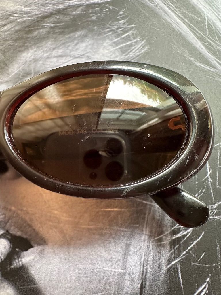 Versace Gianni Versace 1996 Vintage Sunglasses Black Medusa Size ONE SIZE - 8 Thumbnail