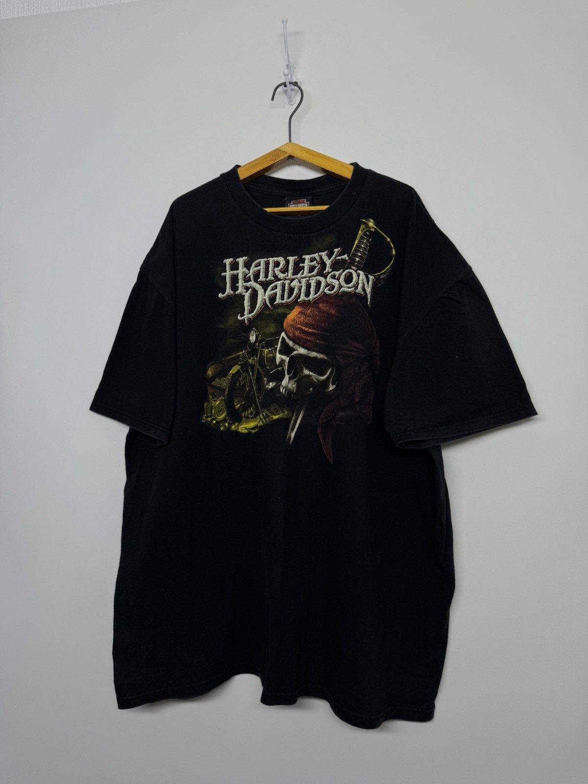Harley Davidson Dubai Harley Davidson Motorcycles Pirate Skull ☠️ T-Shirt Size US XL / EU 56 / 4 - 5 Thumbnail