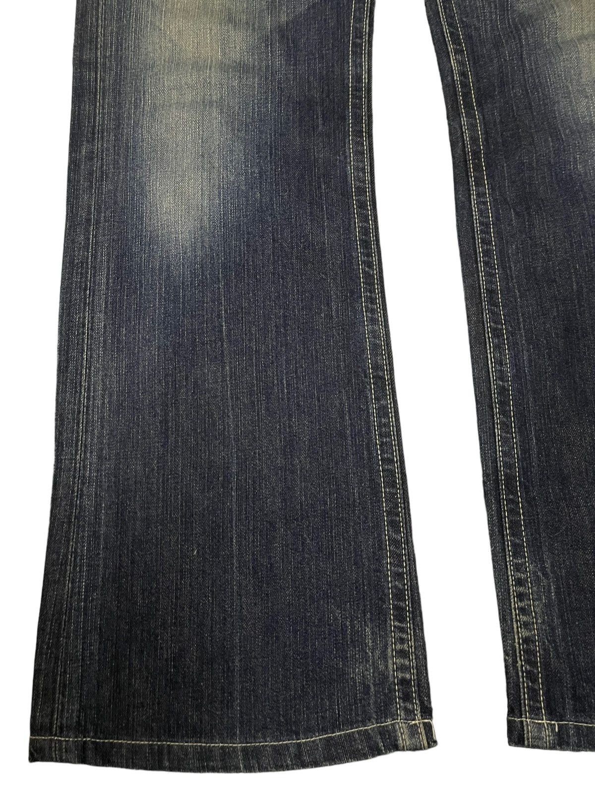 Uniqlo Vintage Y2K Japanese Uniqlo Blue Faded Wash Regular Bootcuts Size US 34 / EU 50 - 6 Thumbnail