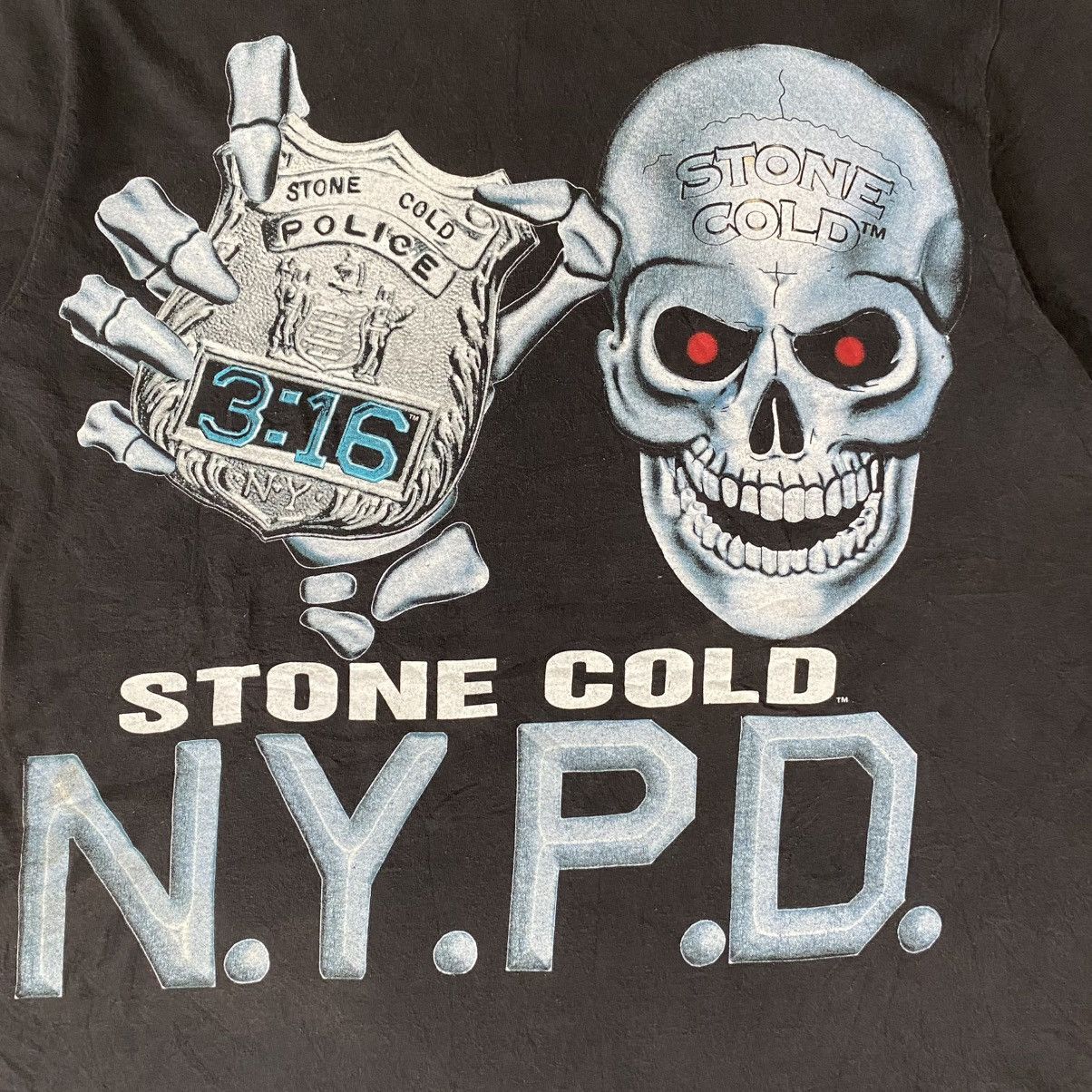 Vintage Vintage 1990’s WWF Stone Cold NYPD Single Stitch Tee Size US L / EU 52-54 / 3 - 3 Thumbnail