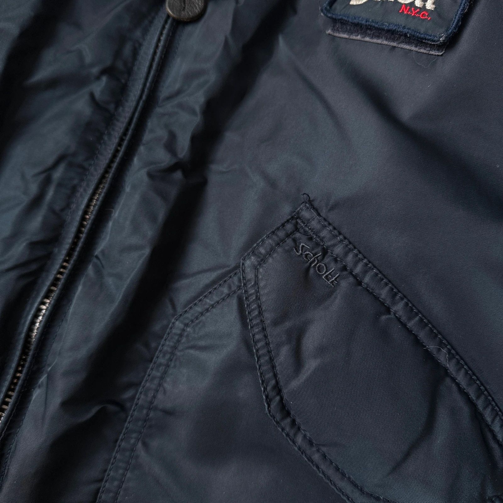 Schott Vintage Schott NYC Cwu Bomber Jacket Navy Blue Size US S / EU 44-46 / 1 - 9 Thumbnail