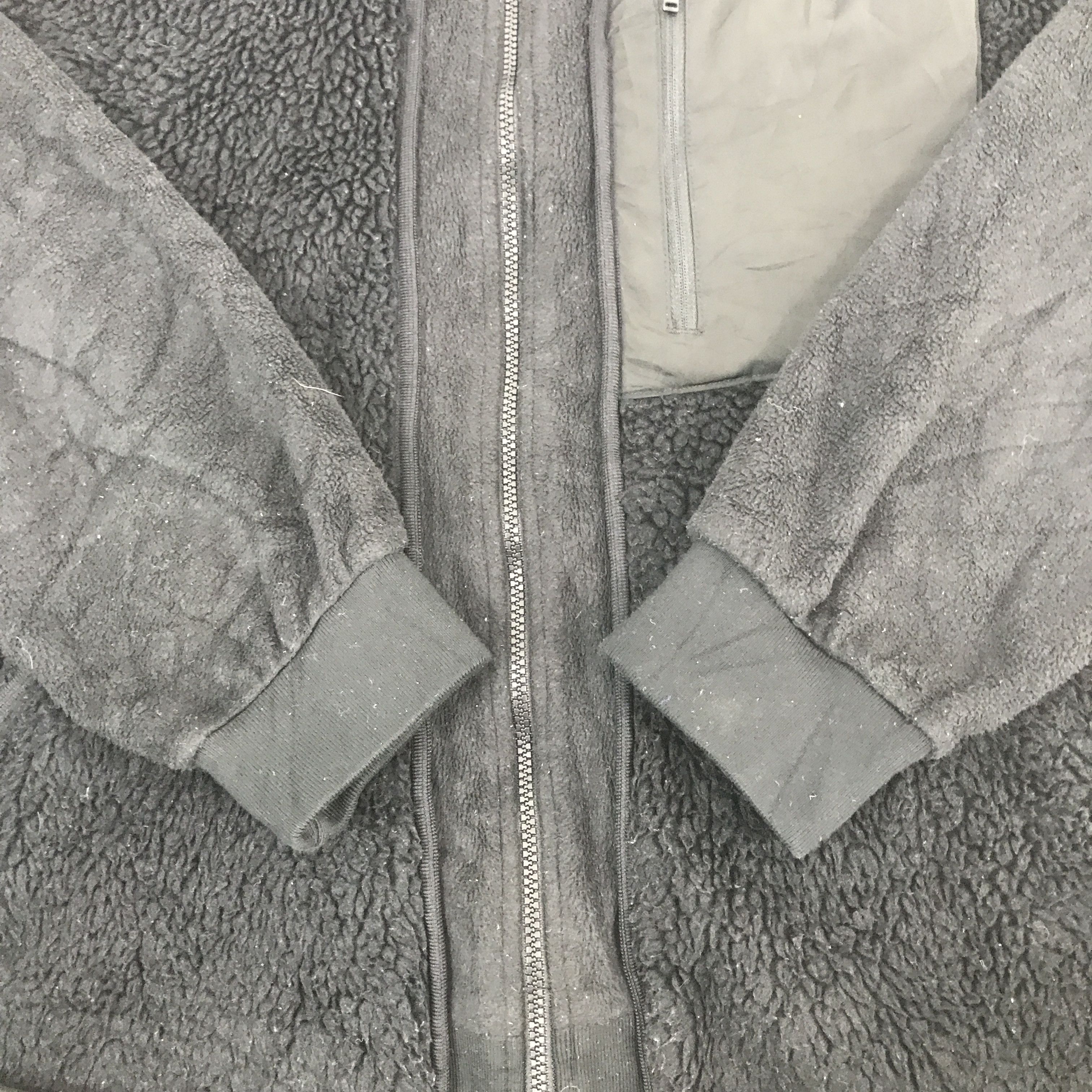 Uniqlo × White Mountaineering White Mountaineering x Uniqlo Sherpa Half button Jacket Size US XL / EU 56 / 4 - 7 Thumbnail