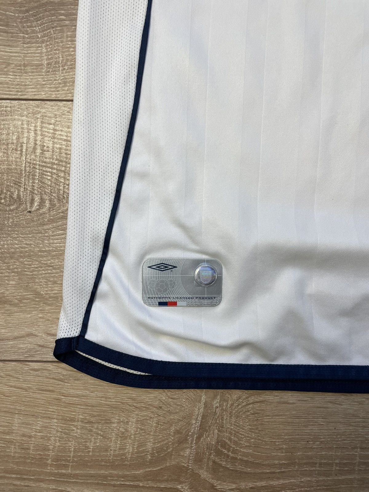 Umbro ENGLAND 2001 2003 HOME FOOTBALL SHIRT VINTAGE SOCCER JERSEY Size US XXL / EU 58 / 5 - 2 Thumbnail