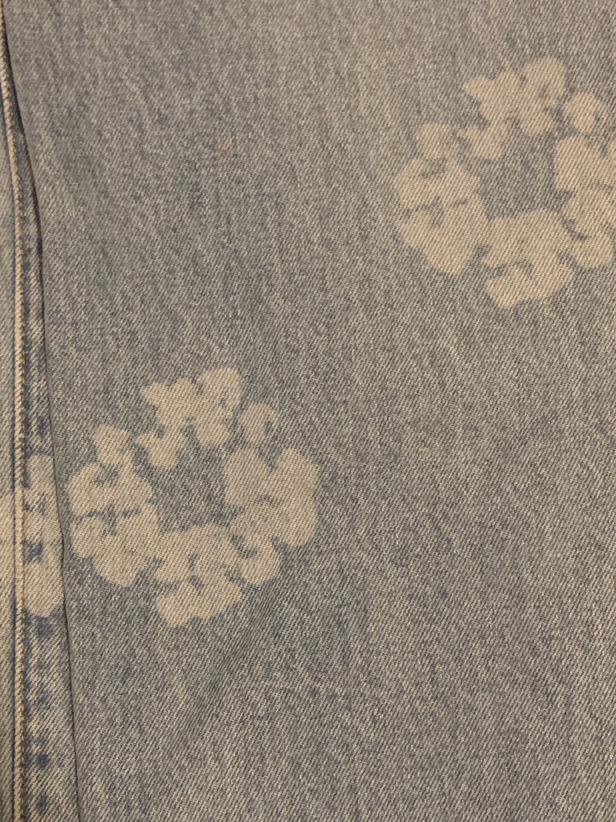 DENIM TEARS × Levi's Denim Tears Vintage Indigo Mono Wreath Jeans Size US 30 / EU 46 - 8 Thumbnail
