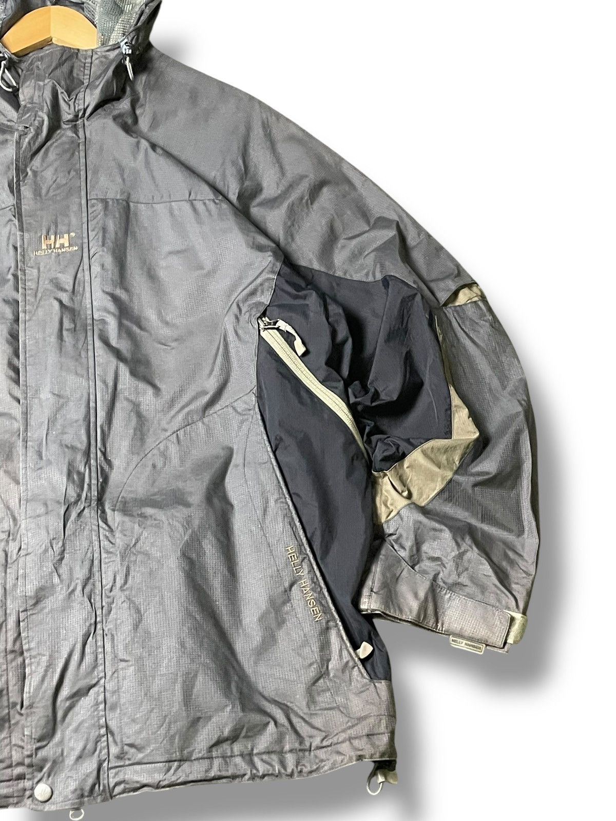 Helly Hansen × Vintage Helly Hansen Waterproof Jacket (54) Size US L / EU 52-54 / 3 - 4 Thumbnail
