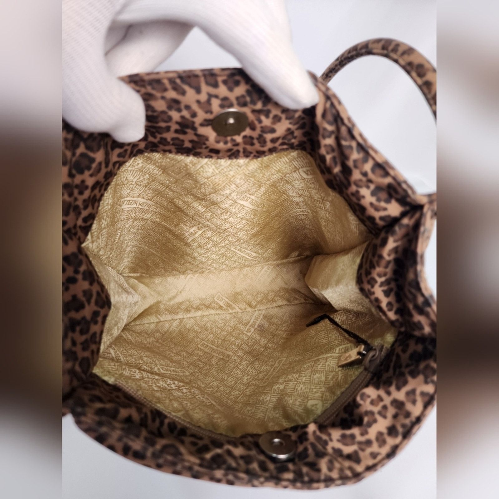 Bottega Veneta Bottega Veneta Leopard Print Nylon Shoulder bag Size ONE SIZE - 16 Thumbnail