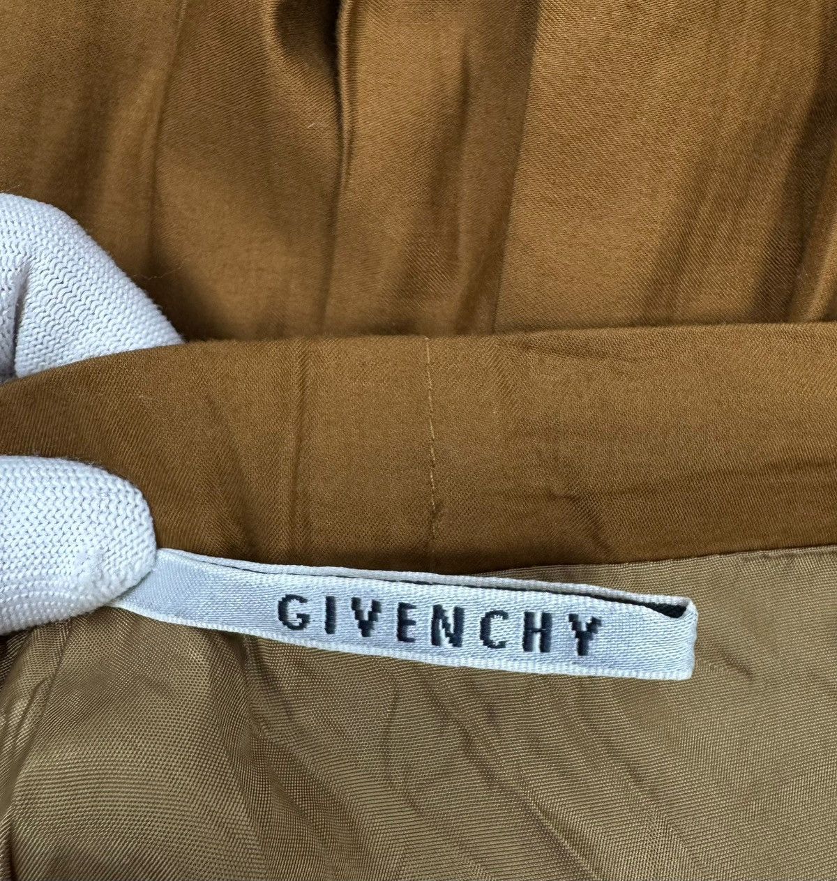 Givenchy Givenchy En Plus Vintage Skirt Pleated High Waist size 42 Size 28" / US 6 / IT 42 - 14 Thumbnail