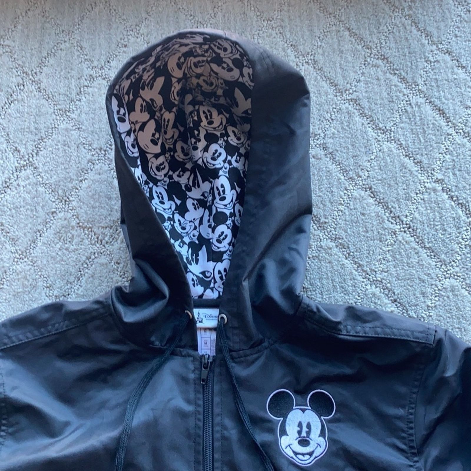 Disney Disney Parks Mickey Mouse hooded windbreaker size S Size M / US 6-8 / IT 42-44 - 3 Thumbnail
