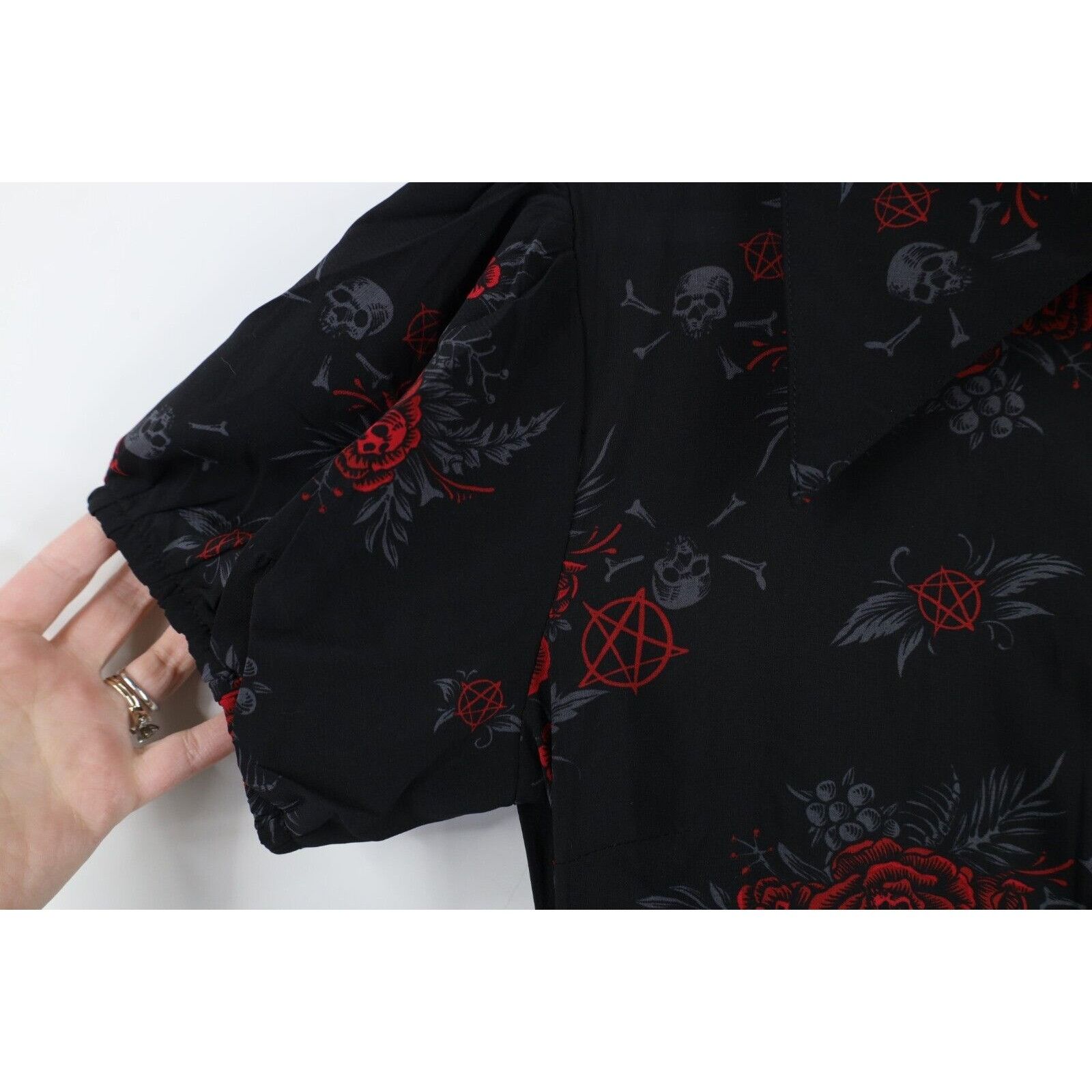 Vintage Vintage Y2K Goth Rockabilly Skull Rose Pentagram Dress Size XS / US 0-2 / IT 36-38 - 7 Thumbnail