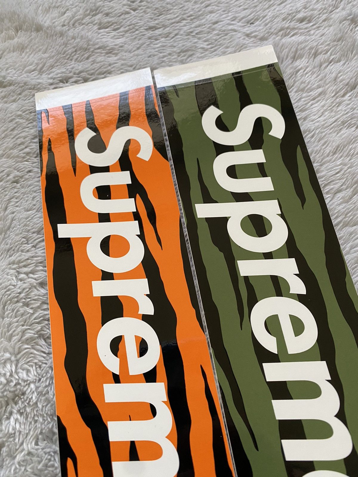 Supreme Supreme box logo zebra sticker set of 2 authentic Size ONE SIZE - 5 Thumbnail