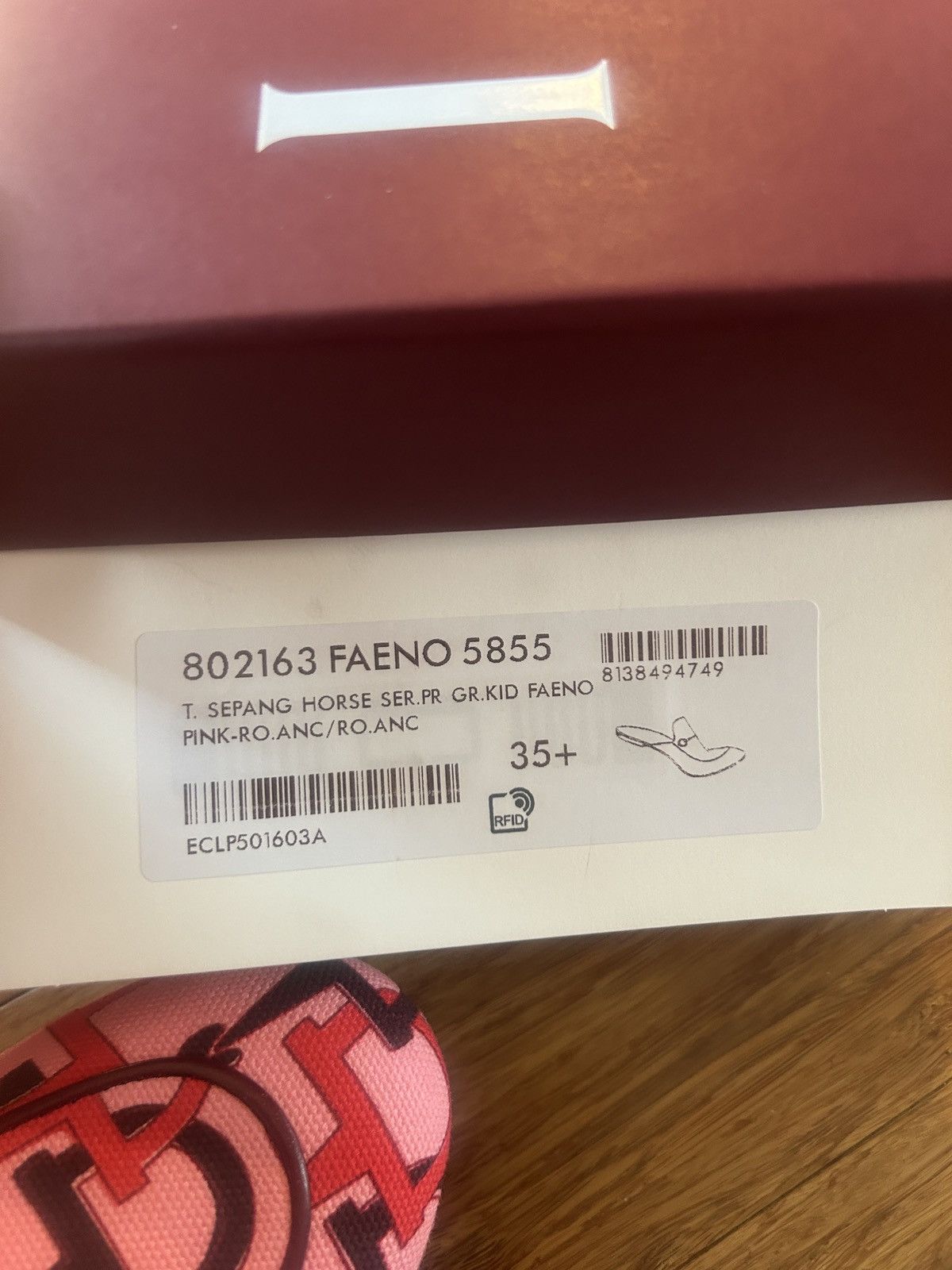 Gucci Gucci Horsebit Closed Tow Slippers Flats Pink Size 35.5 Size US 5.5 / IT 35.5 - 9 Thumbnail