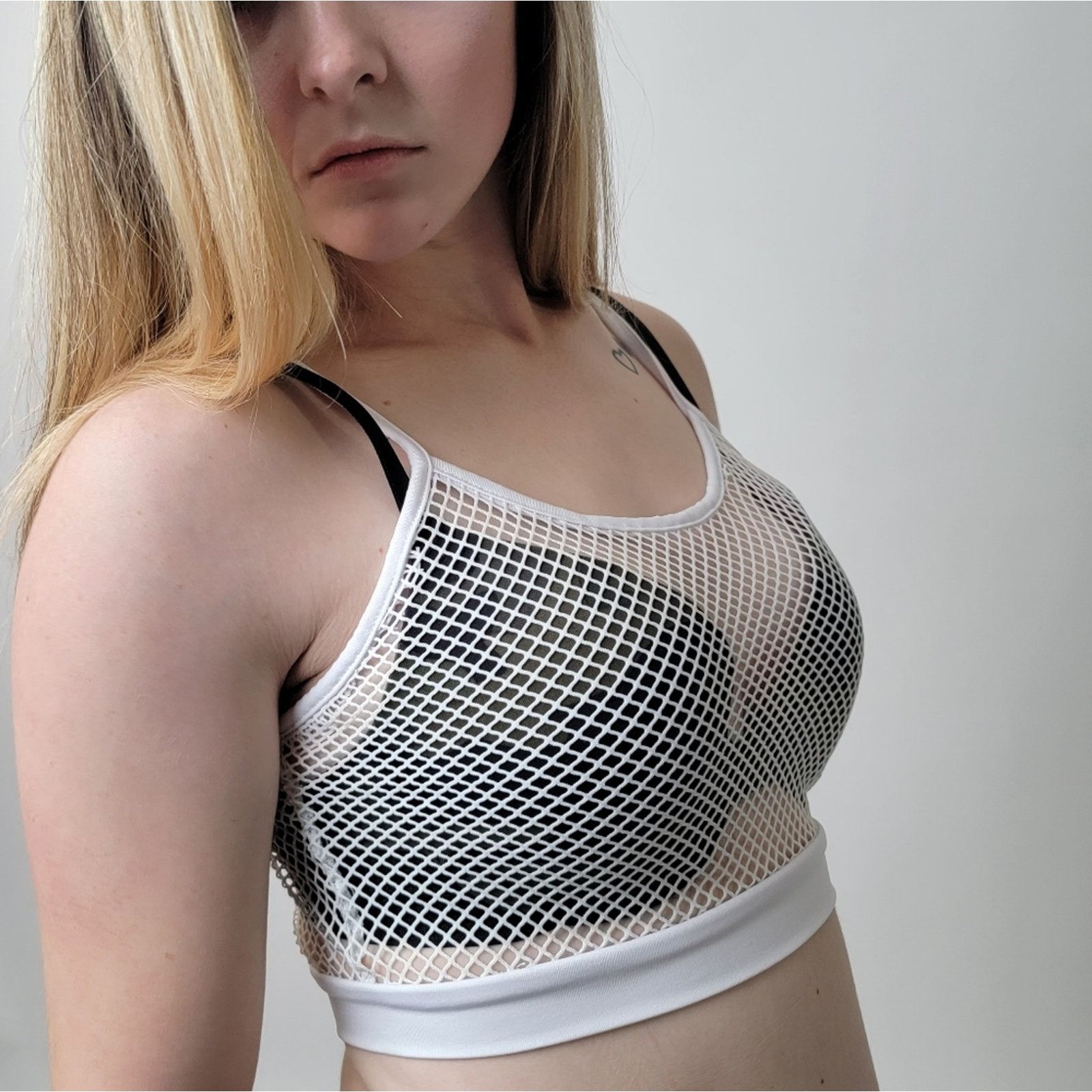 Designer White fishnet crop tank top sheer mesh rave yoga Size M / US 6-8 / IT 42-44 - 4 Thumbnail