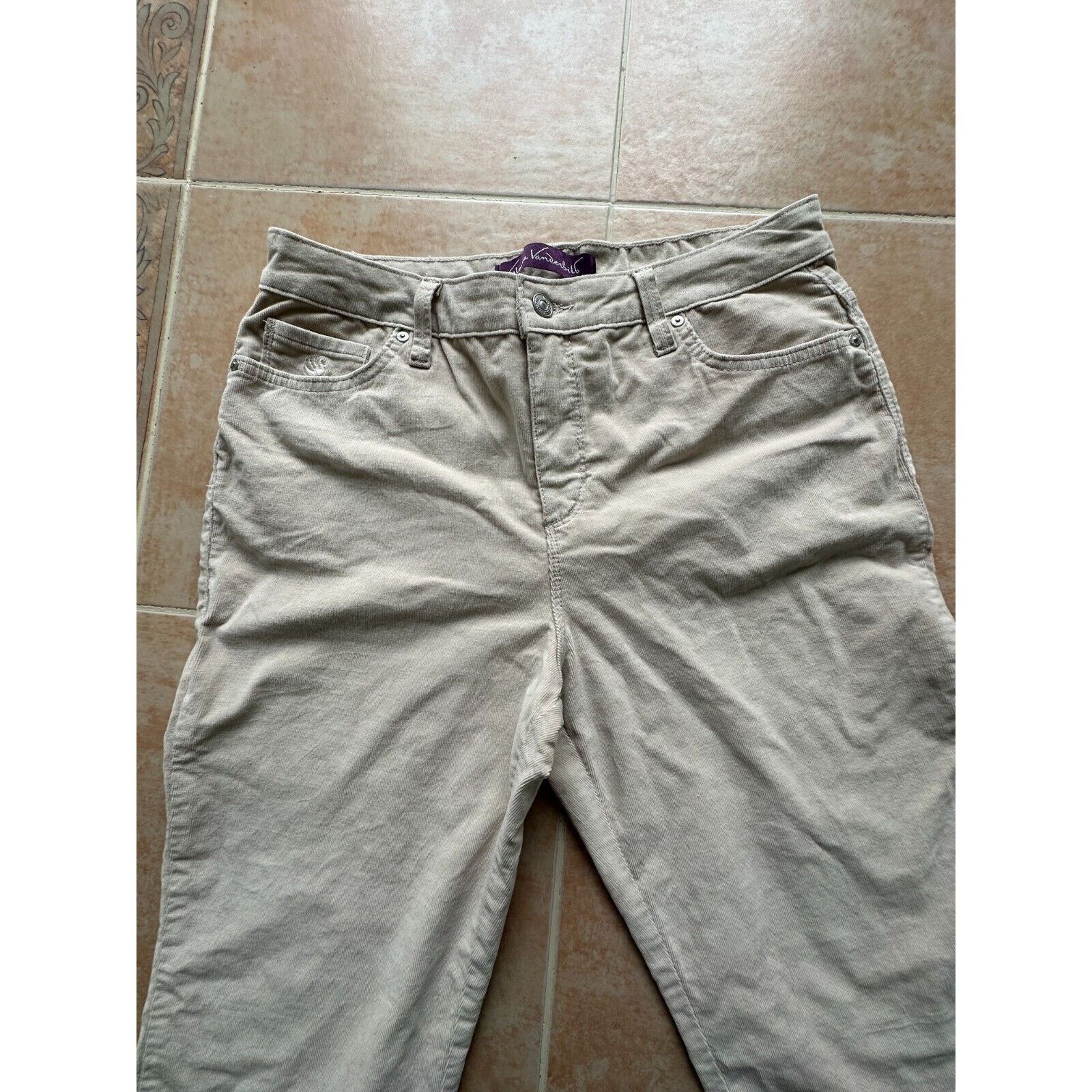 Gloria Vanderbilt Gloria Vanderbilt Amanda Corduroy Slim High Rise Pant Sz 12 Size 34" / US 12 / IT 48 - 6 Thumbnail