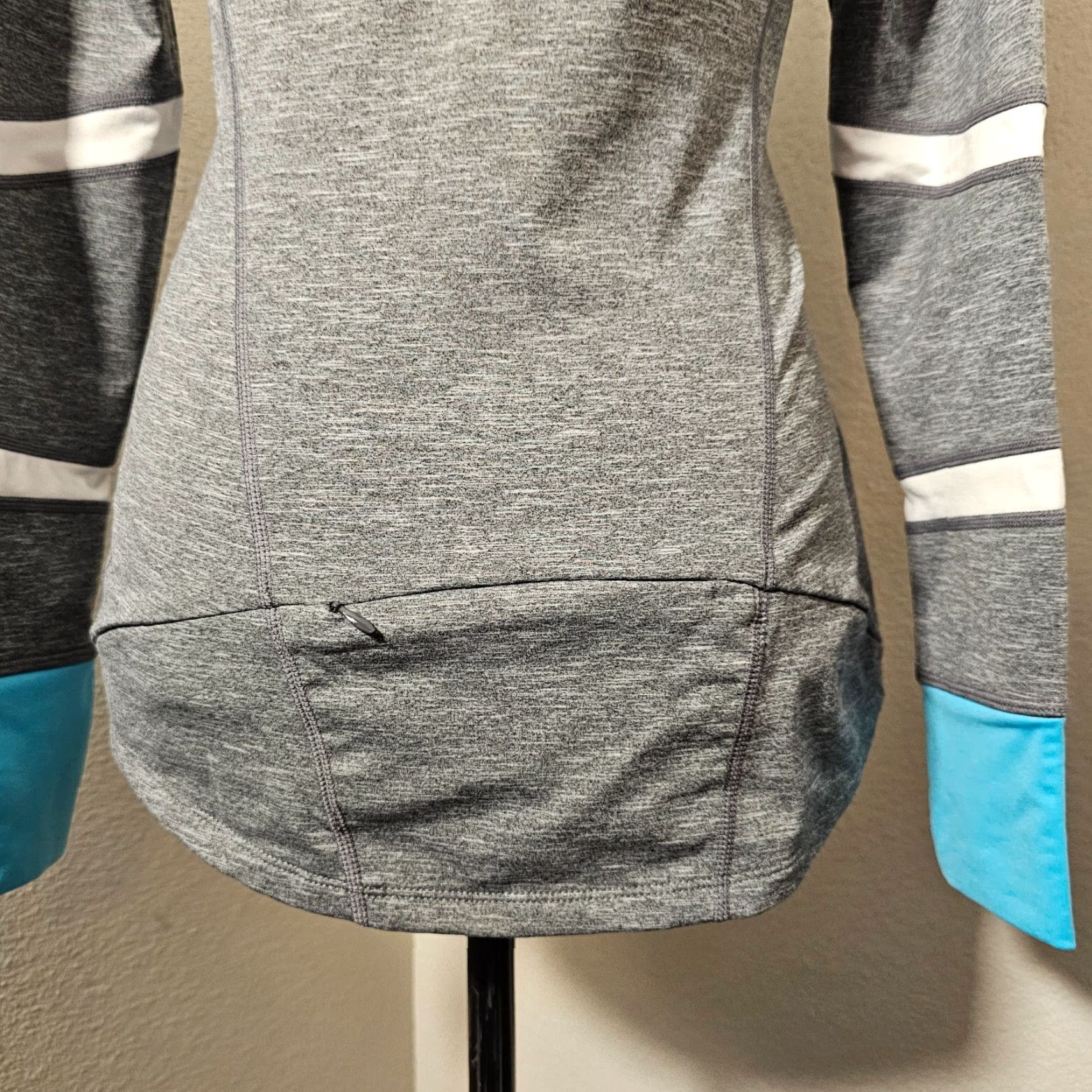 Gap Gap Fit Women's Hoodie 1/2 Zip Sweatshirt Charcoal Grey S Heather Thumbhole Activewear Zip Full Zip|Gray Womens Hoodies Size S / US 4 / IT 40 - 6 Thumbnail