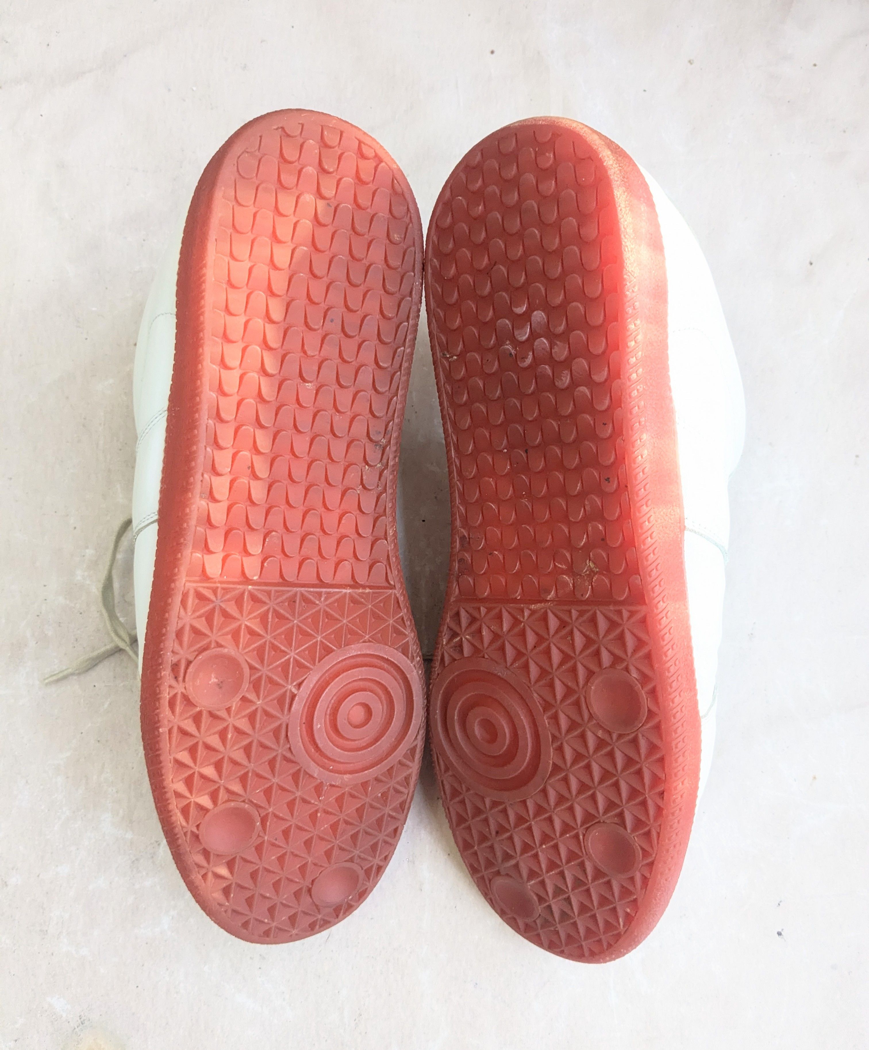 Maison Margiela Maison Margiela Replica GAT White Red 11 44 Leather Size US 11 / EU 44 - 12 Thumbnail