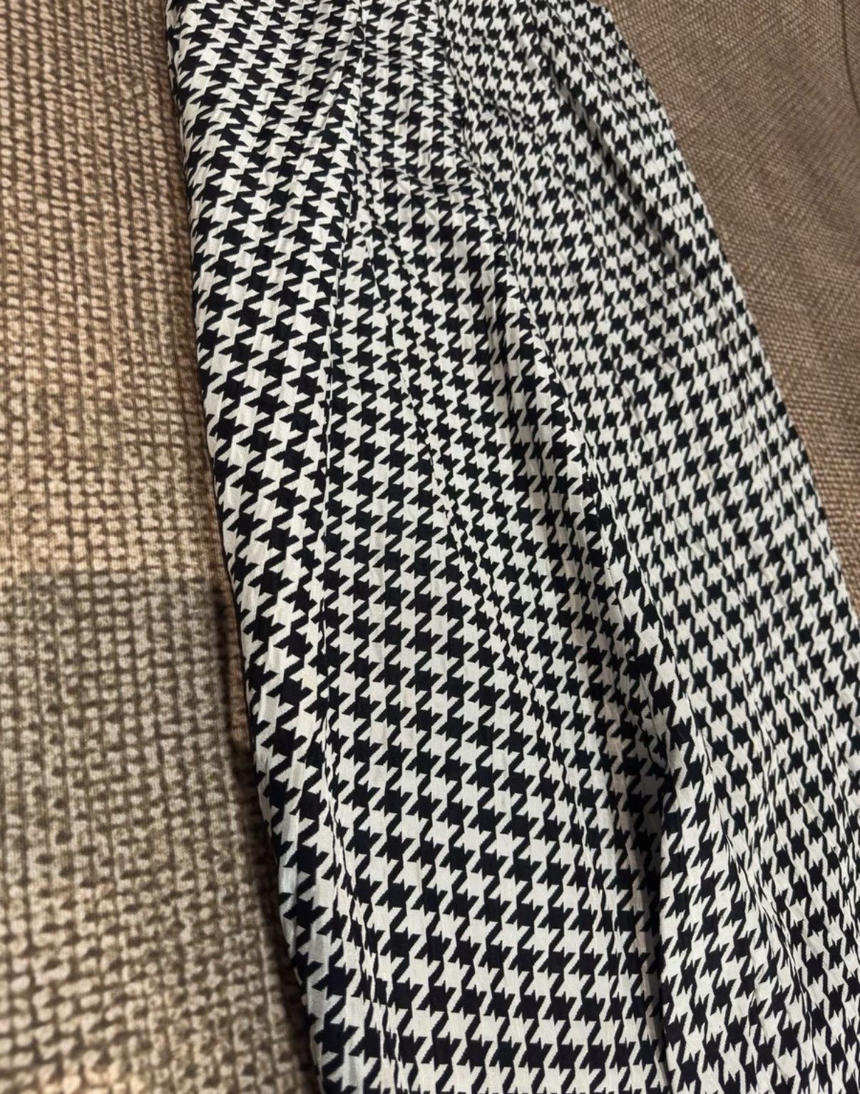 Comme des Garcons Comme des Garçons Houndstooth Pleated Long Skirt K23 Size 25" / US 0 / IT 36 - 5 Thumbnail