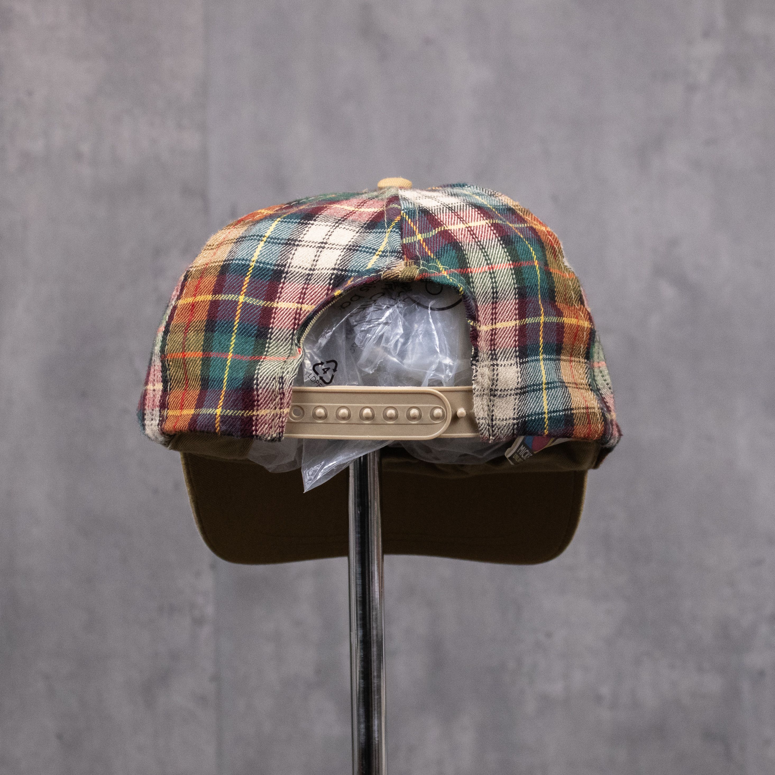 Disney × Mickey Mouse × Vintage Vintage 1990's Mickey Mouse Plaid Snapback Hat Size ONE SIZE - 2 Thumbnail