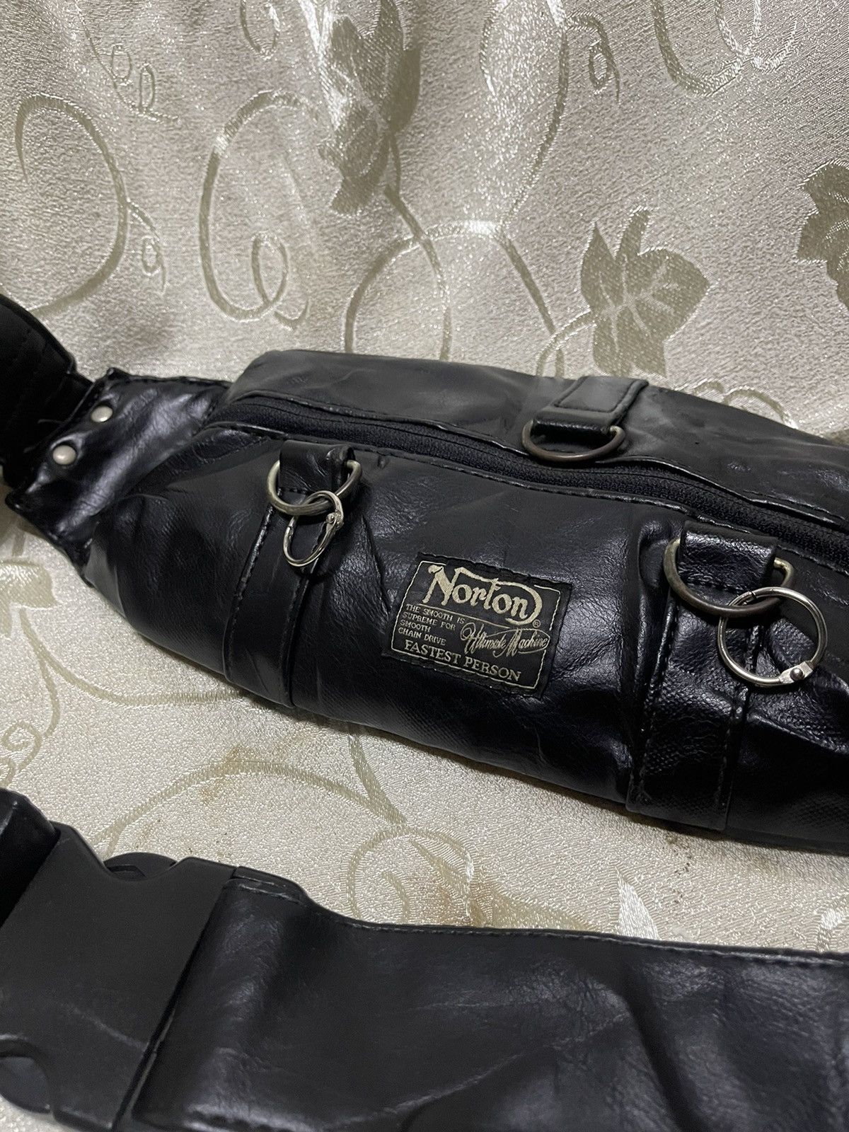 Japanese Brand × Norton BLACK BONDAGE CROSS BODY POUCH BAG NORTON ENGLAND Size ONE SIZE - 5 Thumbnail