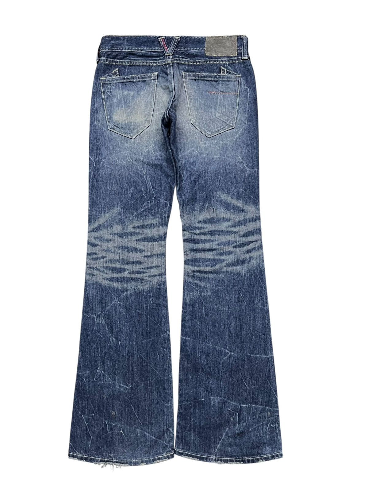 Vanquish Vanquish Studded Clawmark, Distressed Faded Acid Wash Flared Size US 29 - 3 Thumbnail