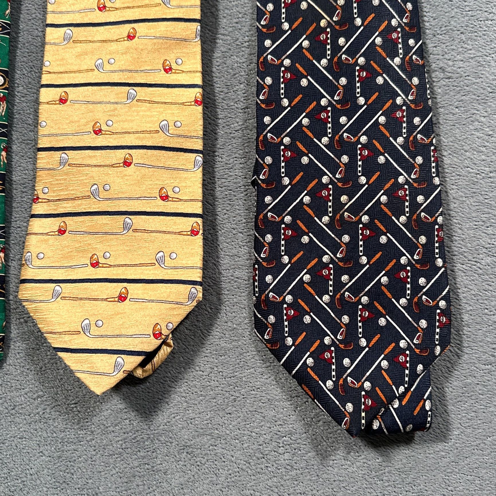 Vintage VINTAGE Crooks & Creed Golf Silk Tie Mens Striped Club Novelty 100% Silk Green Yellow Putter Handmade Size ONE SIZE - 3 Thumbnail