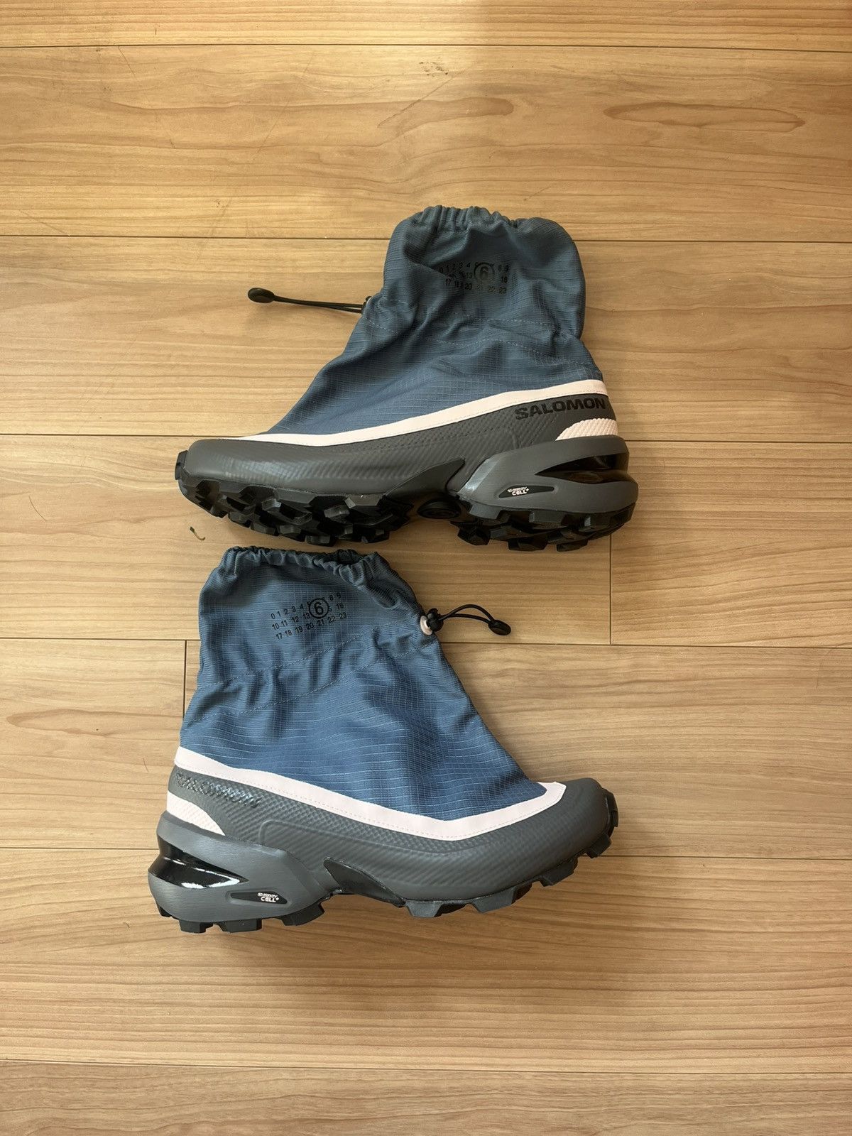 Maison Margiela × Salomon Cross Mid MM6 Maison Margiela Size US 9.5 / EU 42-43 - 2 Thumbnail