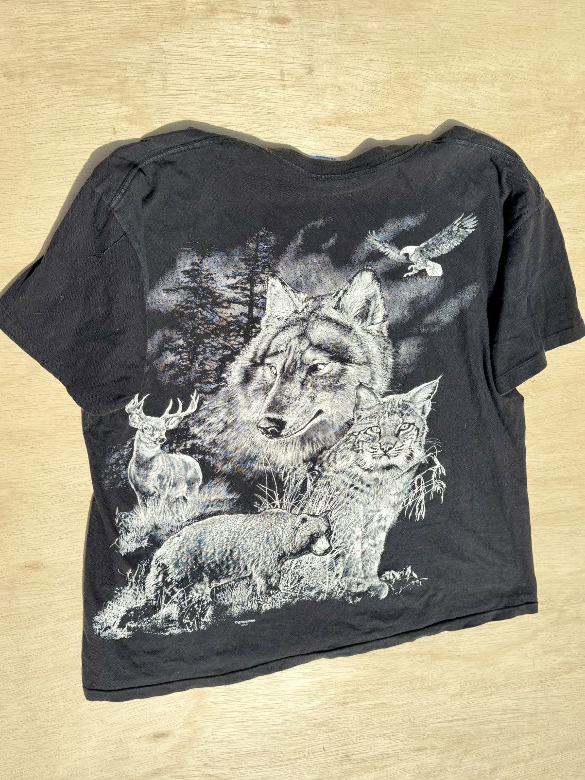 Vintage Vintage 1990 Wolf Nature All Over Print Animal AOP T-Shirt Size US XL / EU 56 / 4 - 9 Thumbnail