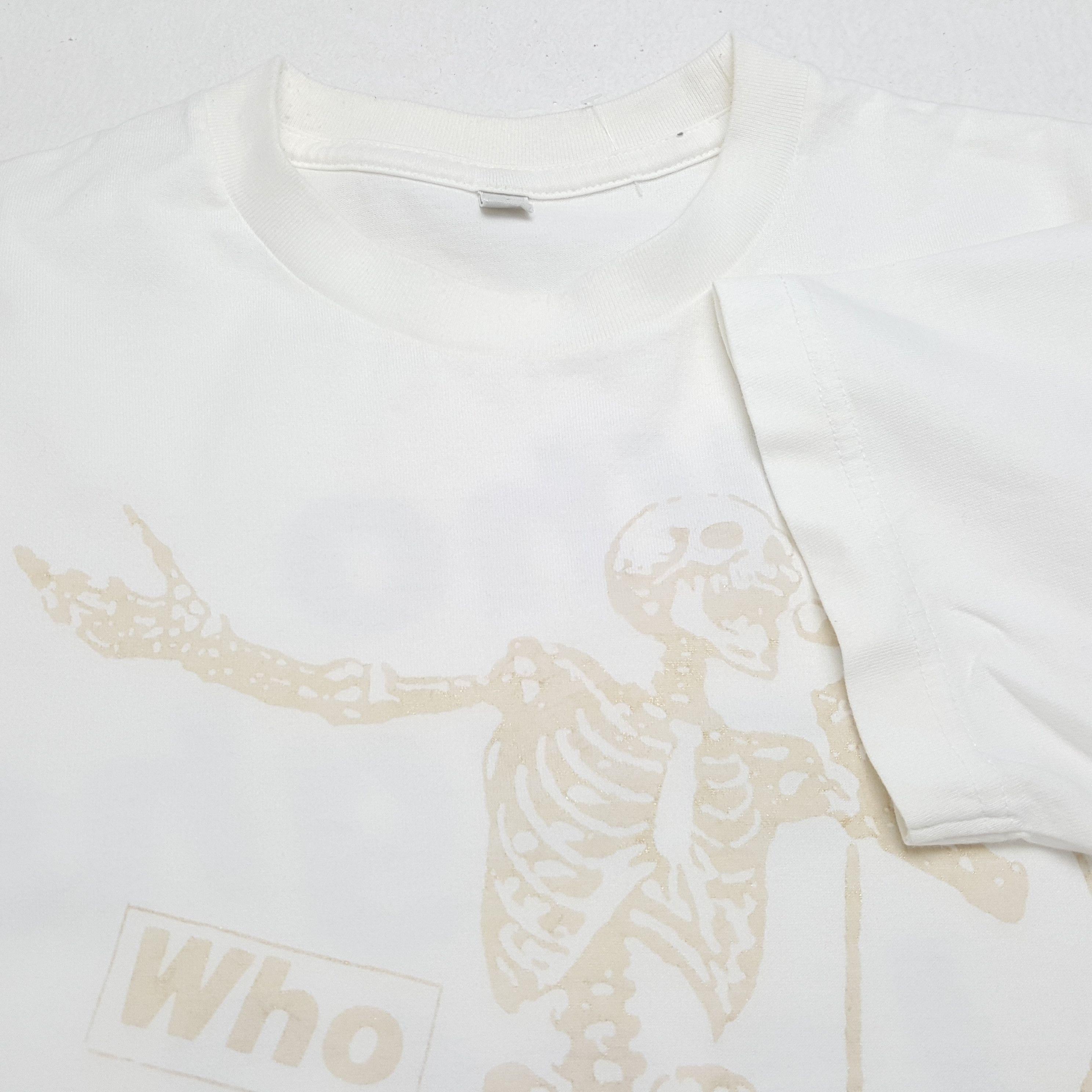 Barbara Kruger × Japanese Brand × Vintage BARBARA KRUGER X Japanese Brand Skull Design Tshirt Size US M / EU 48-50 / 2 - 7 Thumbnail