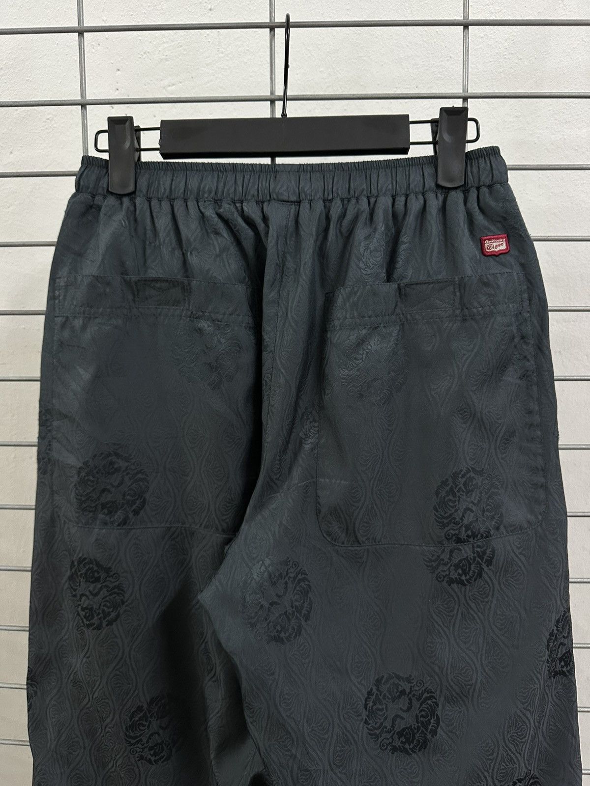 Onitsuka Tiger Rare And Beautiful Onitsuka Tiger Sukajan Style Track Pants Size US 32 / EU 48 - 8 Thumbnail