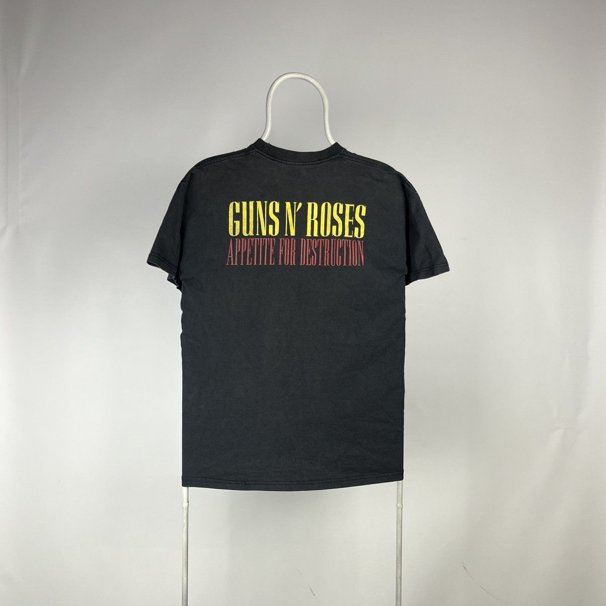 Guns N' Roses Guns N Roses Tshirt Appetite for Destruction y2k size Large Size US L / EU 52-54 / 3 - 2 Thumbnail