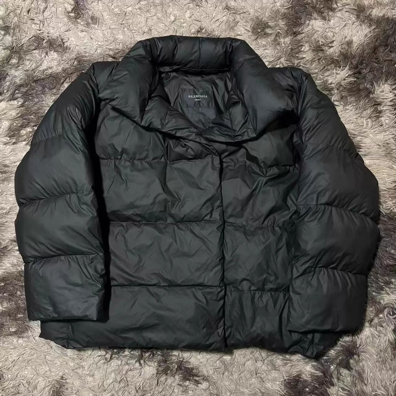 Balenciaga Balenciaga SS23 Logo Print Down Daopao Overshirt Jacket 3 Size L / US 10 / IT 46 - 1 Thumbnail