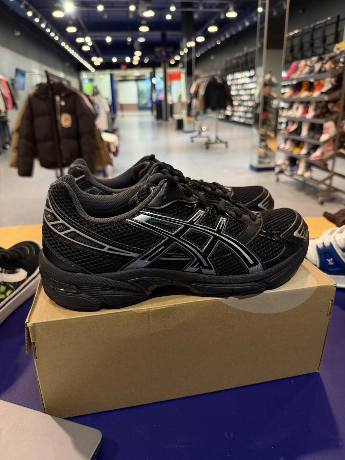 Asics ASICS Gel-1130 Black Pure Silver Men (9.5) 1201A906-001 NEW Size US 9.5 / EU 42-43 - 4 Thumbnail