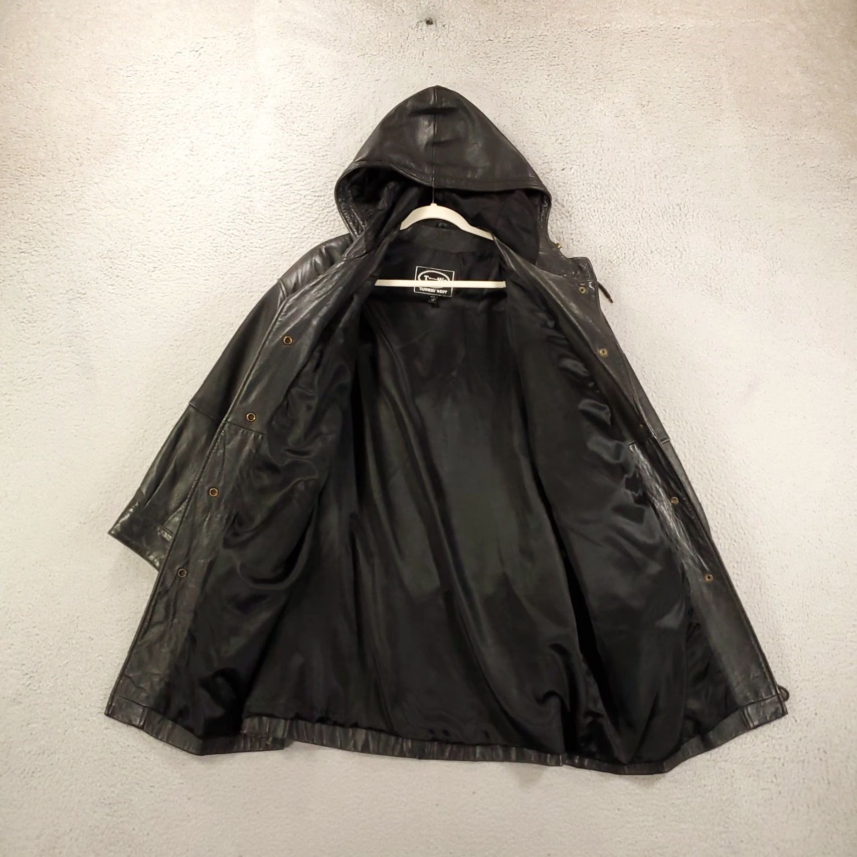 Vintage VINTAGE Tannery West Black Leather Jacket Womens XS Hooded Lined Long Sleeve Mid-Length Size XS / US 0-2 / IT 36-38 - 2 Thumbnail
