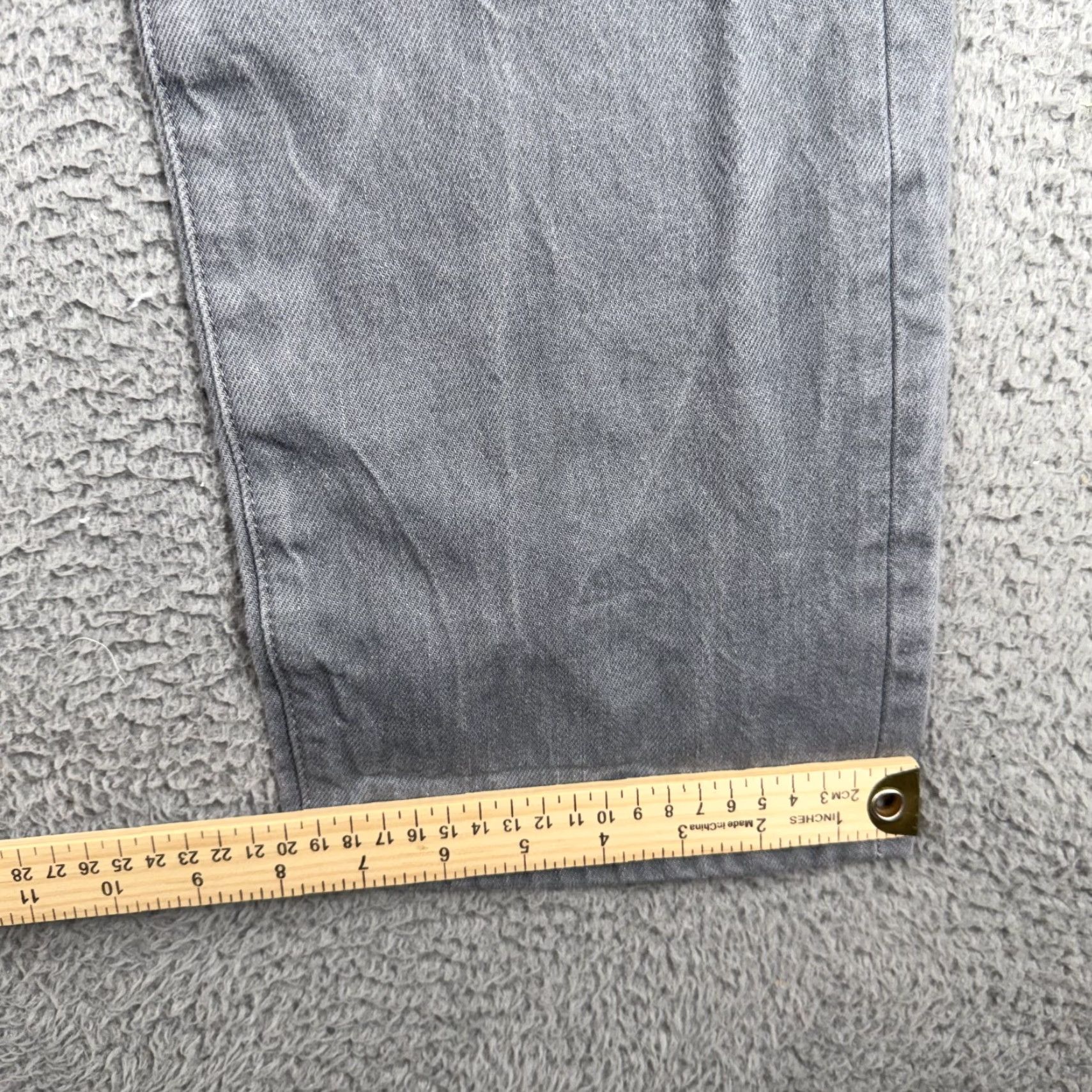 Levi's Levi's 501 Straight Jeans Mens 31x33 Gray Denim Button Fly Casual Straight Fit Regular 5-Pocket Design Cotton Size US 31 - 4 Thumbnail