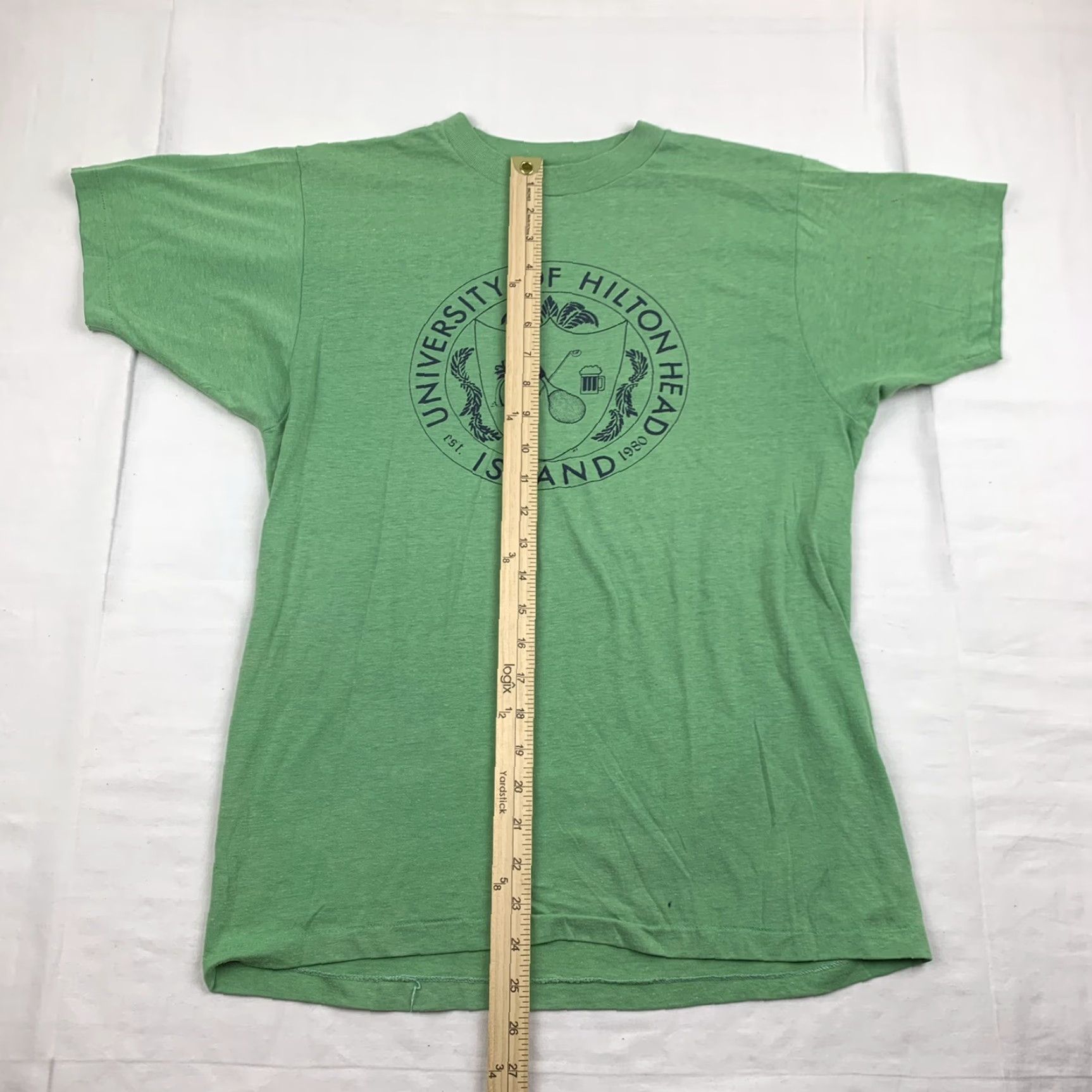 Hanes VINTAGE Hanes T Shirt University of Hilton Head Island Adult Large Green 80s College Mens Size US L / EU 52-54 / 3 - 6 Thumbnail