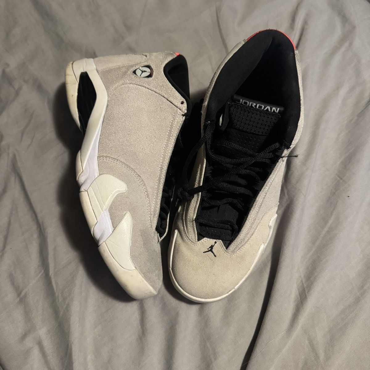 Jordan Brand Mens jordan 14 retro desert sand sneakers streetwear Size US 10 / EU 43 - 1 Thumbnail