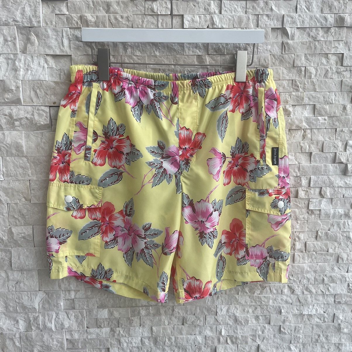 Palm Angels Palm Angels Hibiscus Swim Shorts Size M Size US 32 / EU 48 - 1 Thumbnail