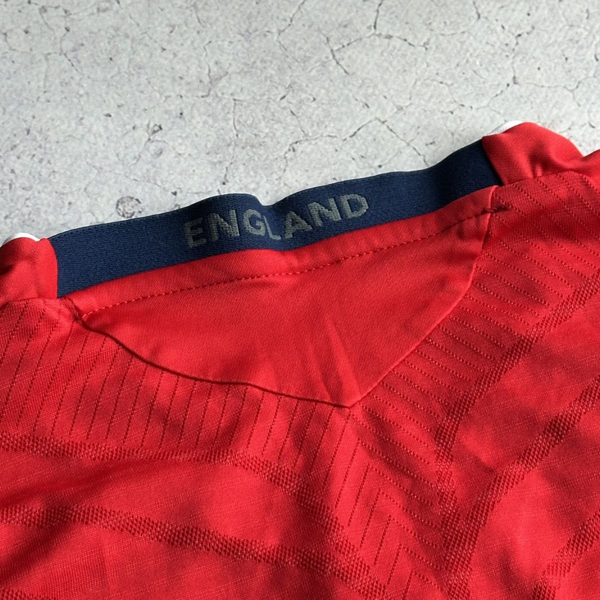 Umbro Umbro England 2008/10 Soccer Jersey Football Shirt Blokecore Size US L / EU 52-54 / 3 - 9 Thumbnail