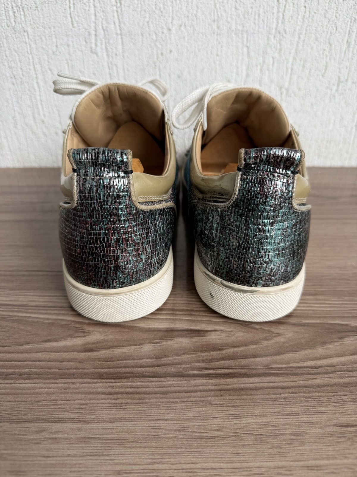 Christian Louboutin louis juniour orlato spike sneaker Size US 10.5 / EU 43-44 - 19 Thumbnail